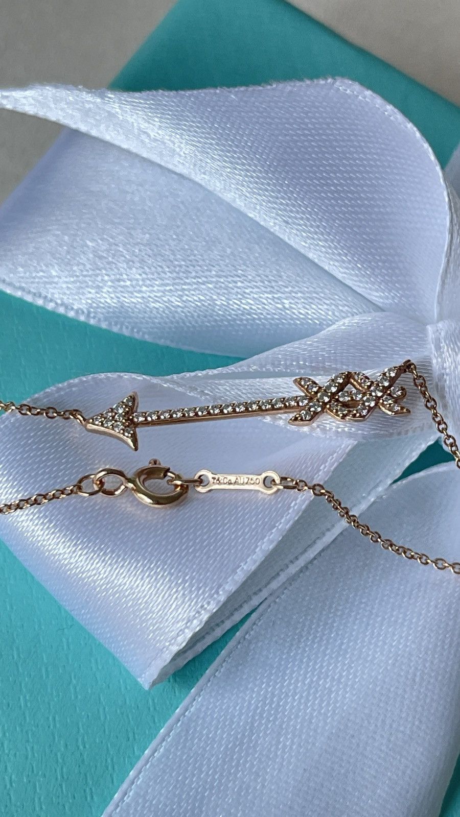 Tiffany & Co. Tiffany & Co Paloma Picasso RG Arrow Pendant 18” NEW $5,500 Size ONE SIZE - 8 Thumbnail