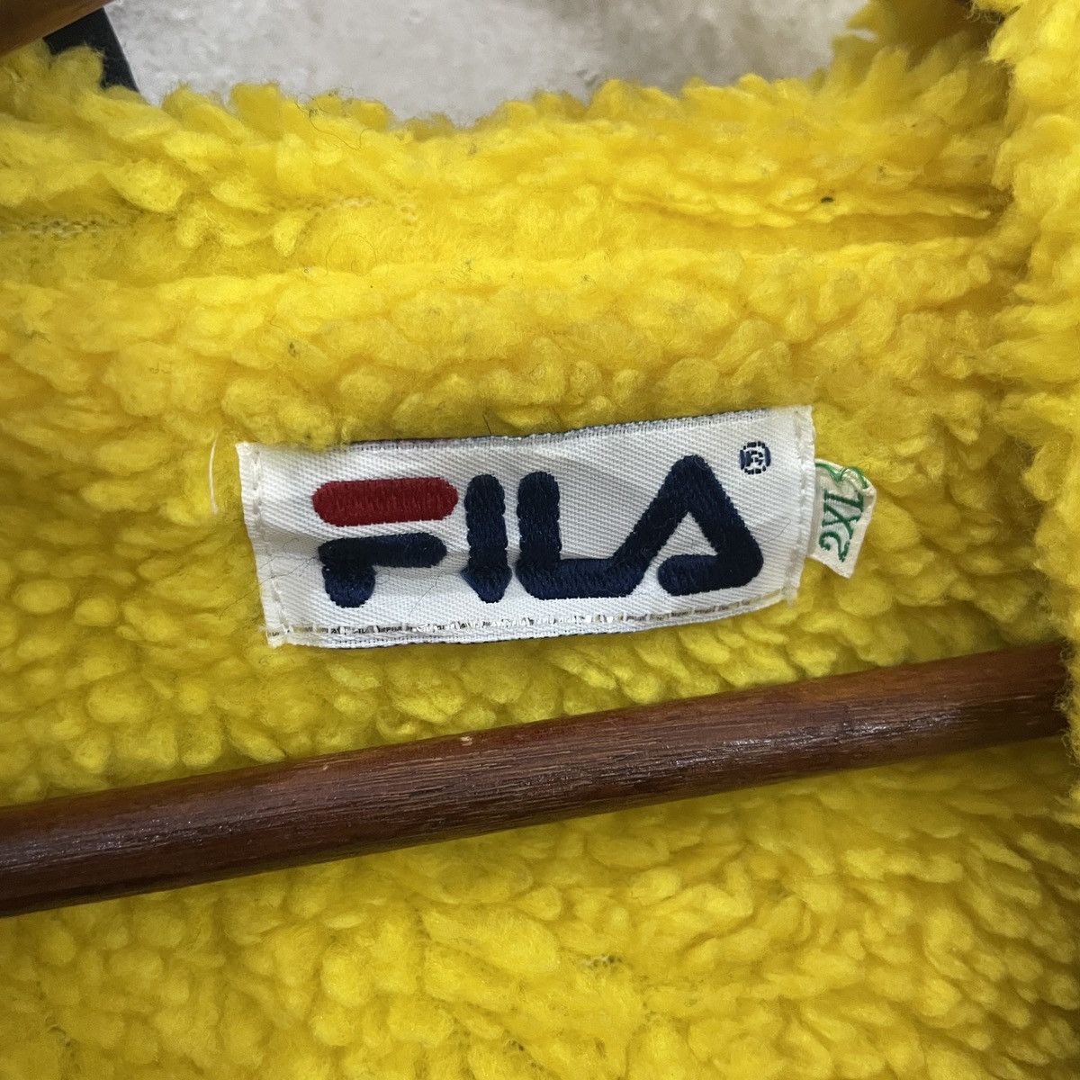 Fila Vintage Fila Big Logo Long Jacket Size US XXL / EU 58 / 5 - 5 Thumbnail