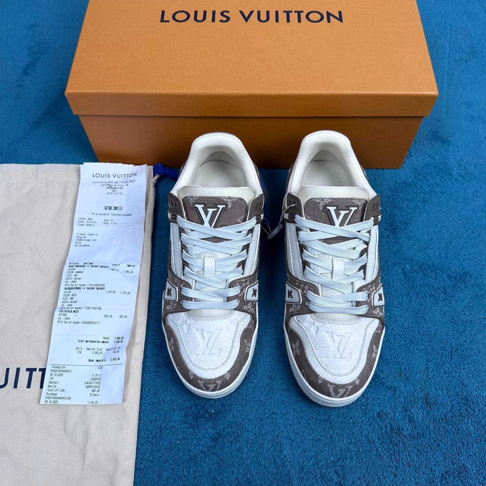 Louis Vuitton LV Trainer 26 Leather Low Top Sneaker Tan 38 Size US 7.5 / IT 37.5 - 1 Thumbnail
