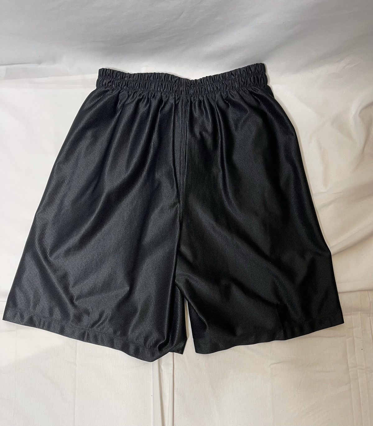 Jordan Brand Huf Nike sb vans shorts yeezy supreme jordan kith off white Size US 44 / EU 60 - 11 Thumbnail