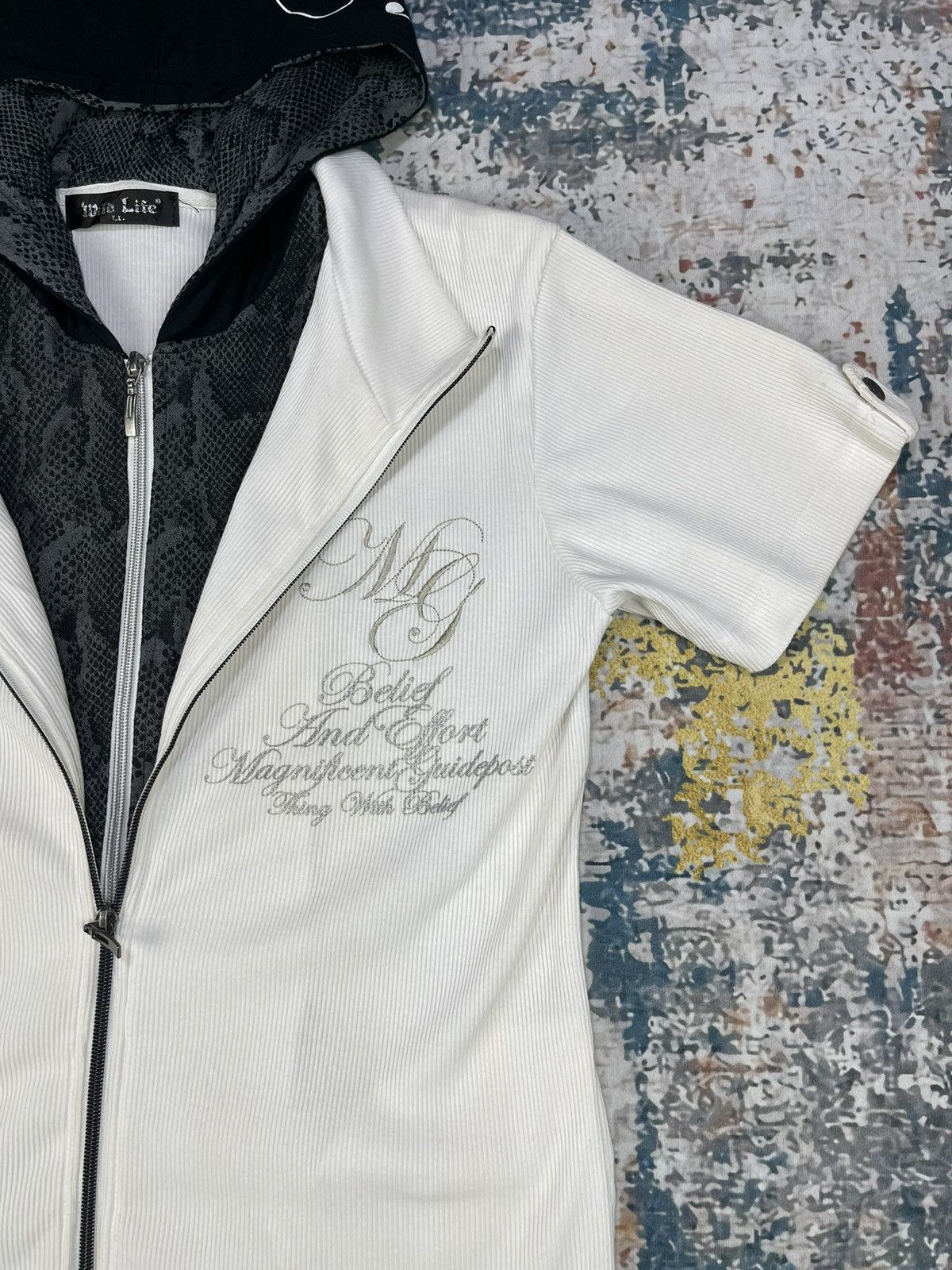 Japanese Brand Wild Life Back Graphic Poem Hoodie 2 Zip Shirt Size L / US 10 / IT 46 - 3 Thumbnail