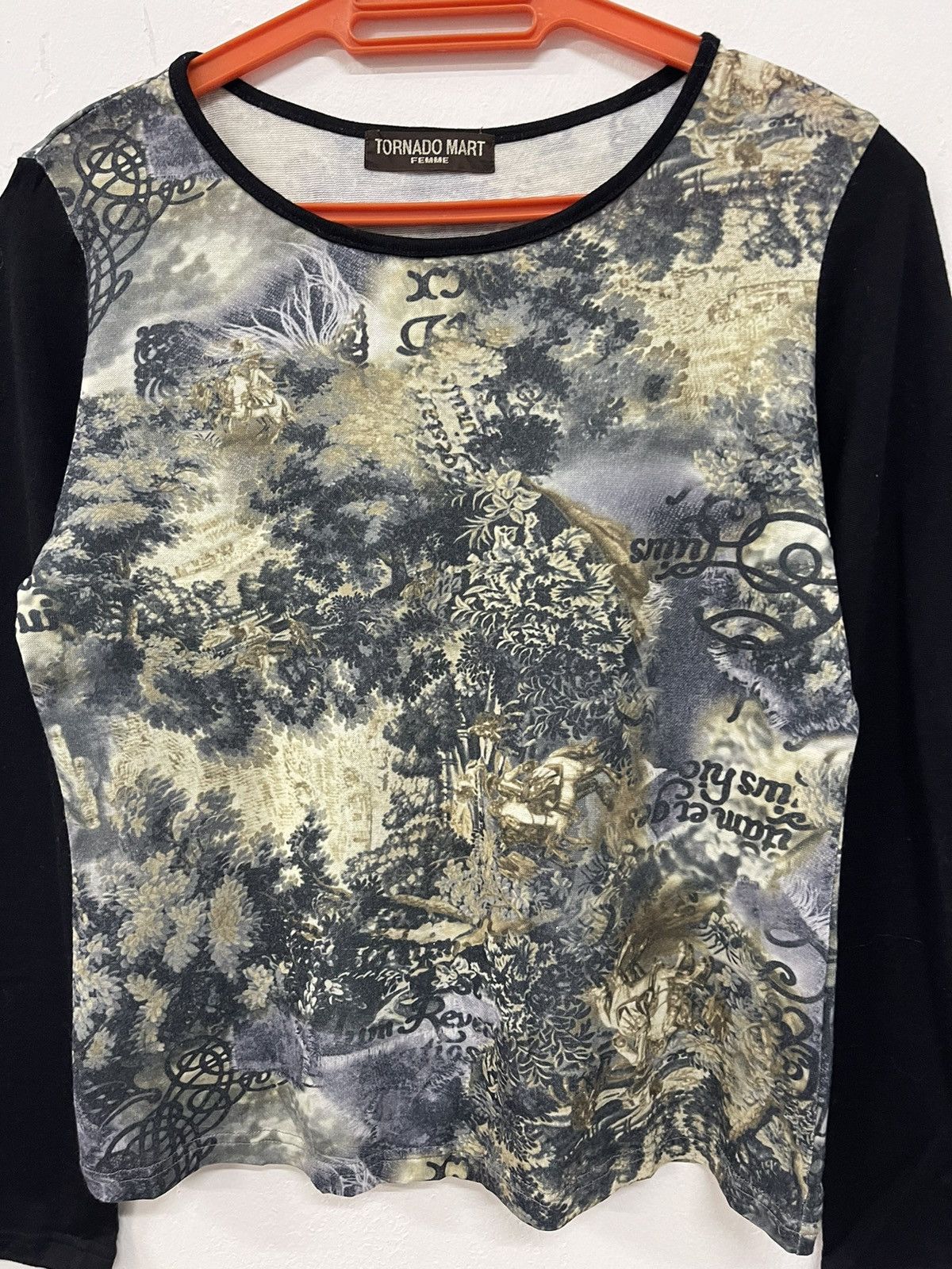 Tornado Mart Stretch Body Shirt With Abstract Design