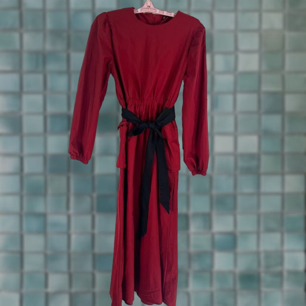 Vintage VINTAGE Sahra ButiK Modest Tie Cotton Long Sleeve Dress Womens M Red Size M / US 6-8 / IT 42-44 - 1 Thumbnail