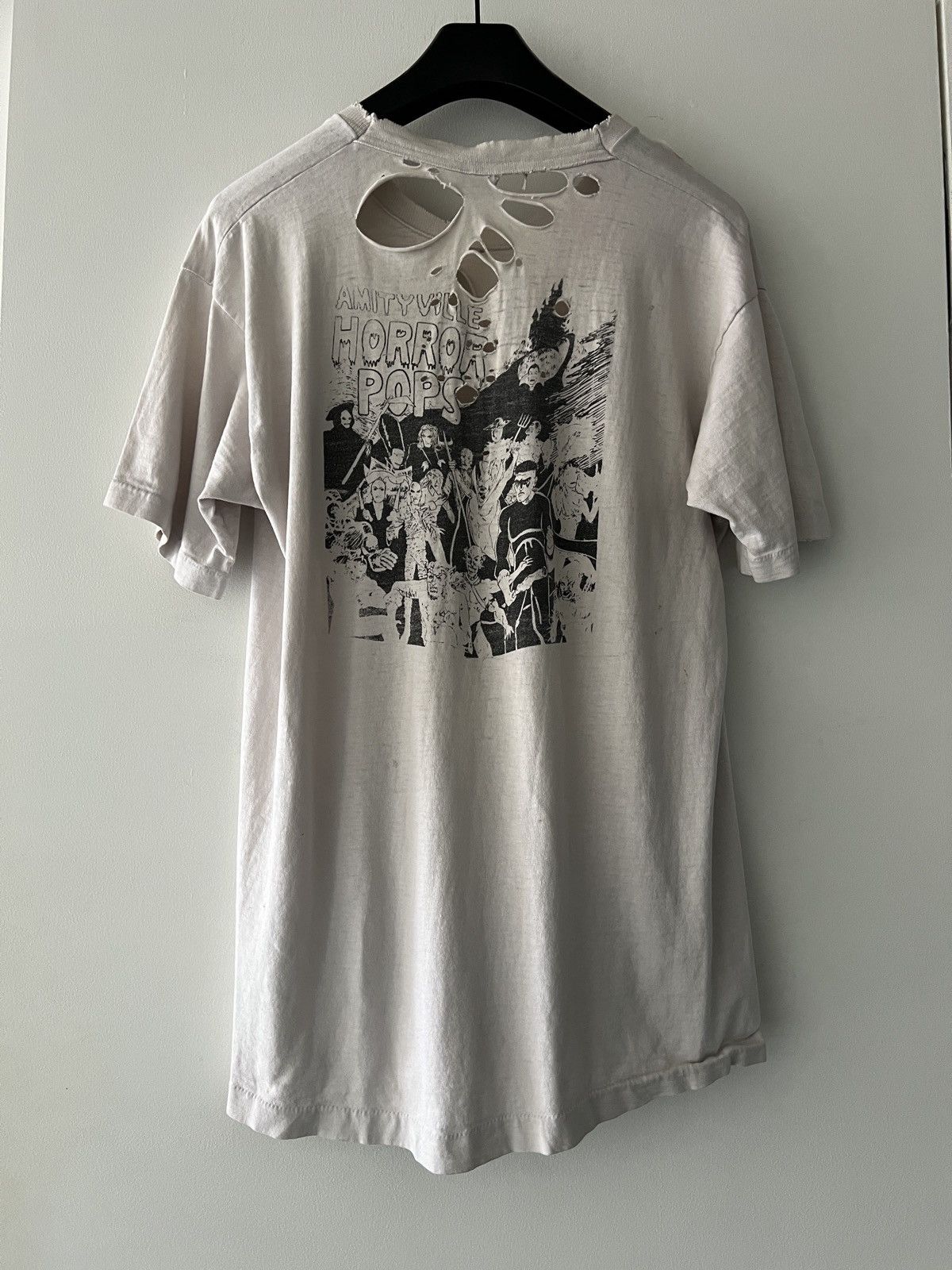 Vintage Vintage Thrashed Single Stitch 90s Amityville Horror Tee Size US L / EU 52-54 / 3 - 7 Thumbnail