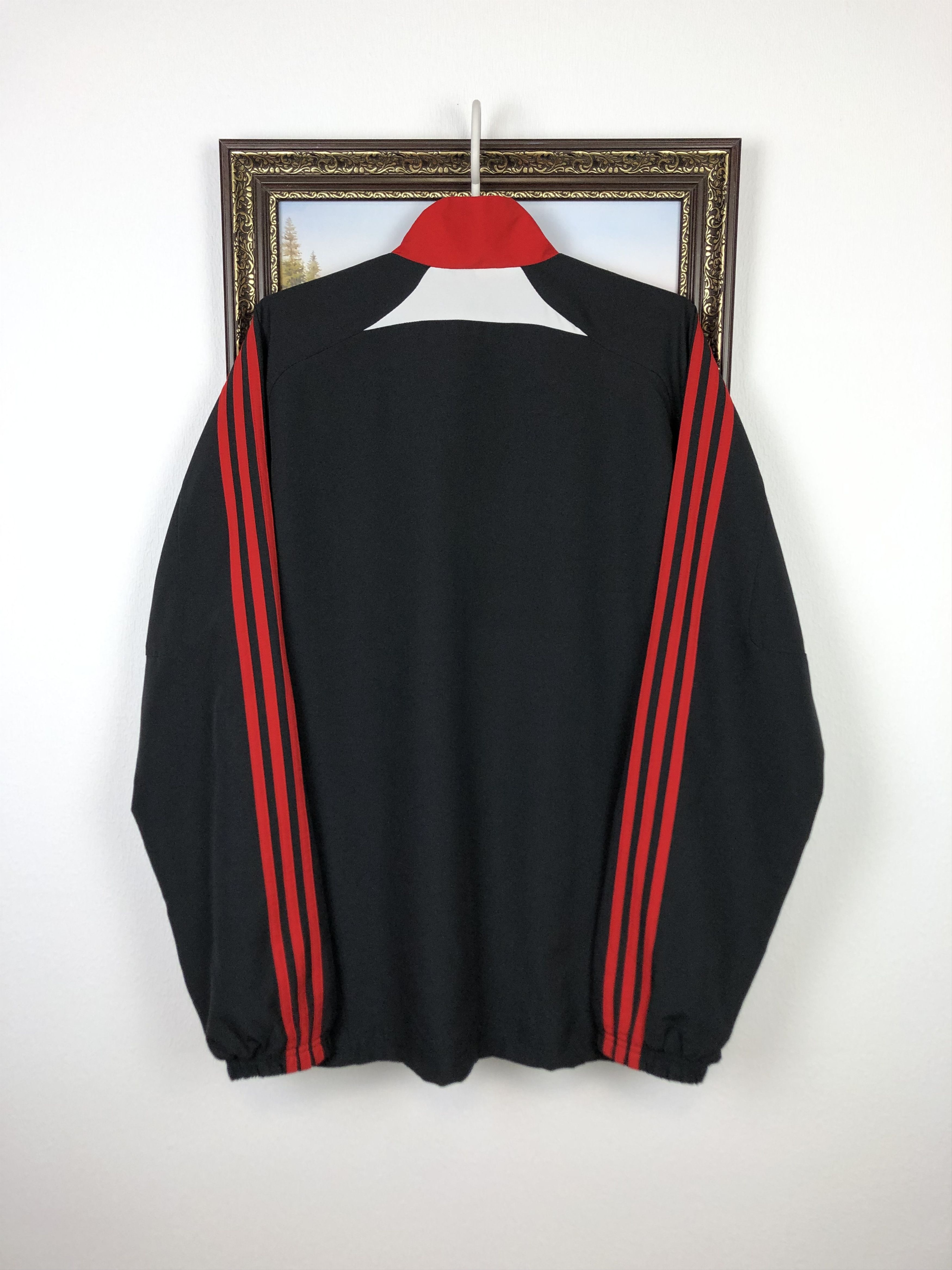 Adidas Vintage Adidas Liverpool Football Jacket Soccer Track Top Size US L / EU 52-54 / 3 - 13 Thumbnail