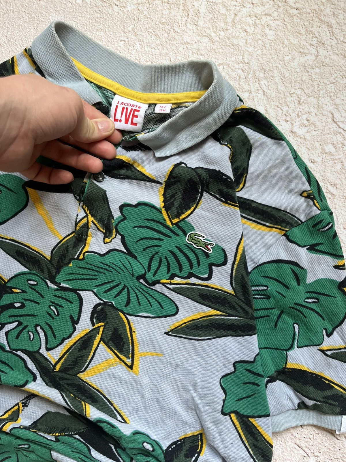 Lacoste Lacoste Vintage Tropical Polo Shirt Y2K Size US S / EU 44-46 / 1 - 4 Thumbnail