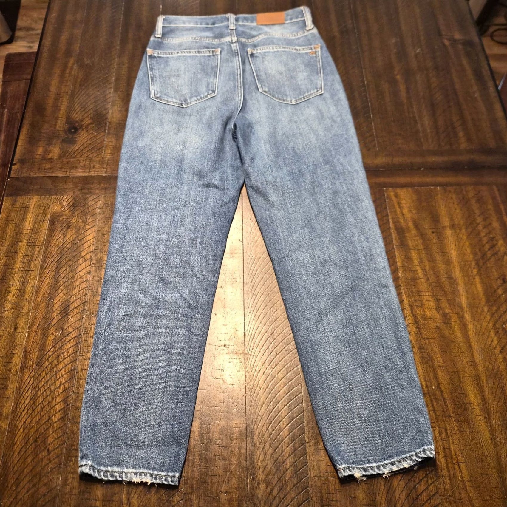 Madewell Madewell Jeans Womens Blue The Mom Jean High Rise Denim Taper Size 26 Size 26" / US 2 / IT 38 - 6 Thumbnail