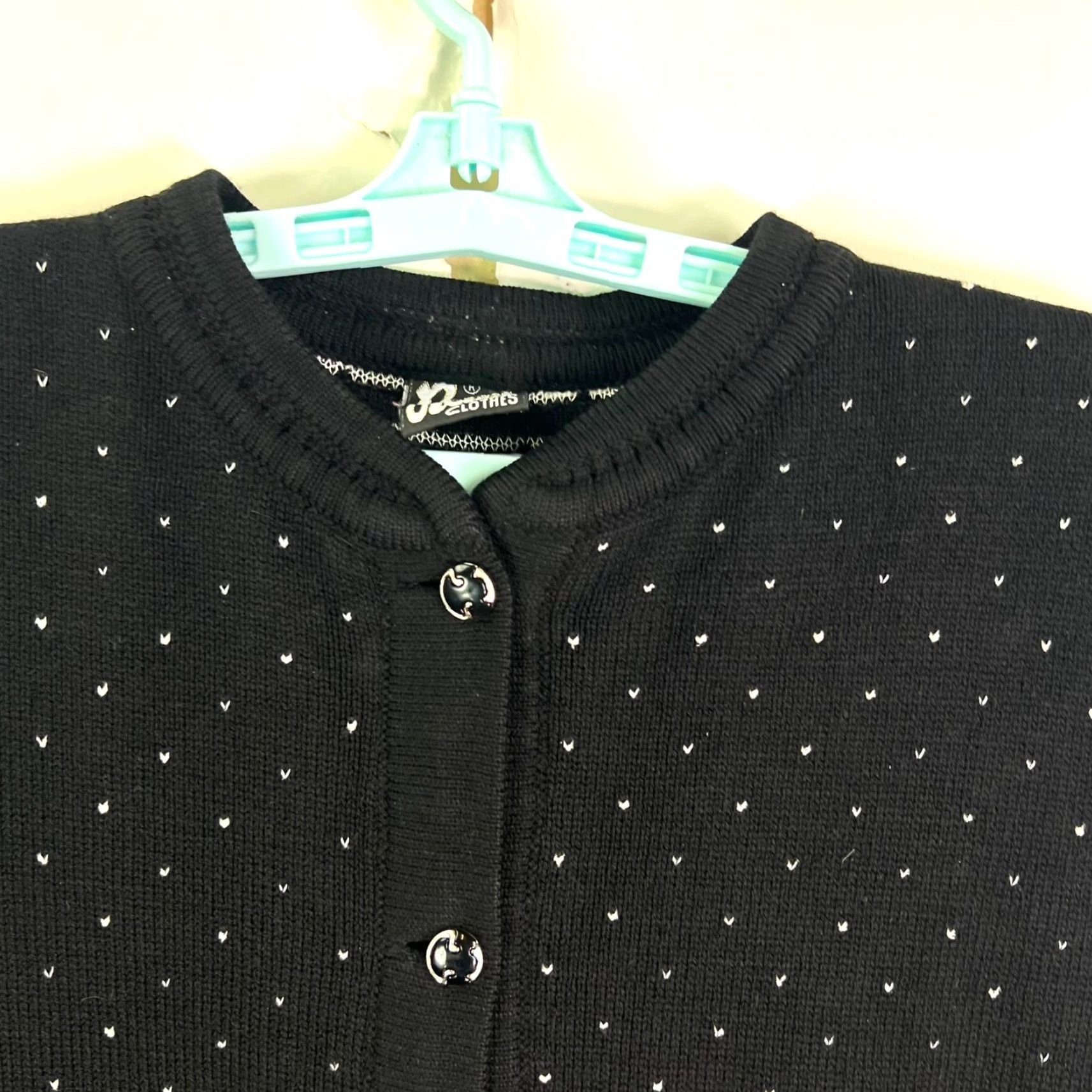 Vintage VINTAGE Ram Clothes Floral Embroidered Cardigan Sweater Womens Size L Black 90s Classic Size L / US 10 / IT 46 - 4 Thumbnail