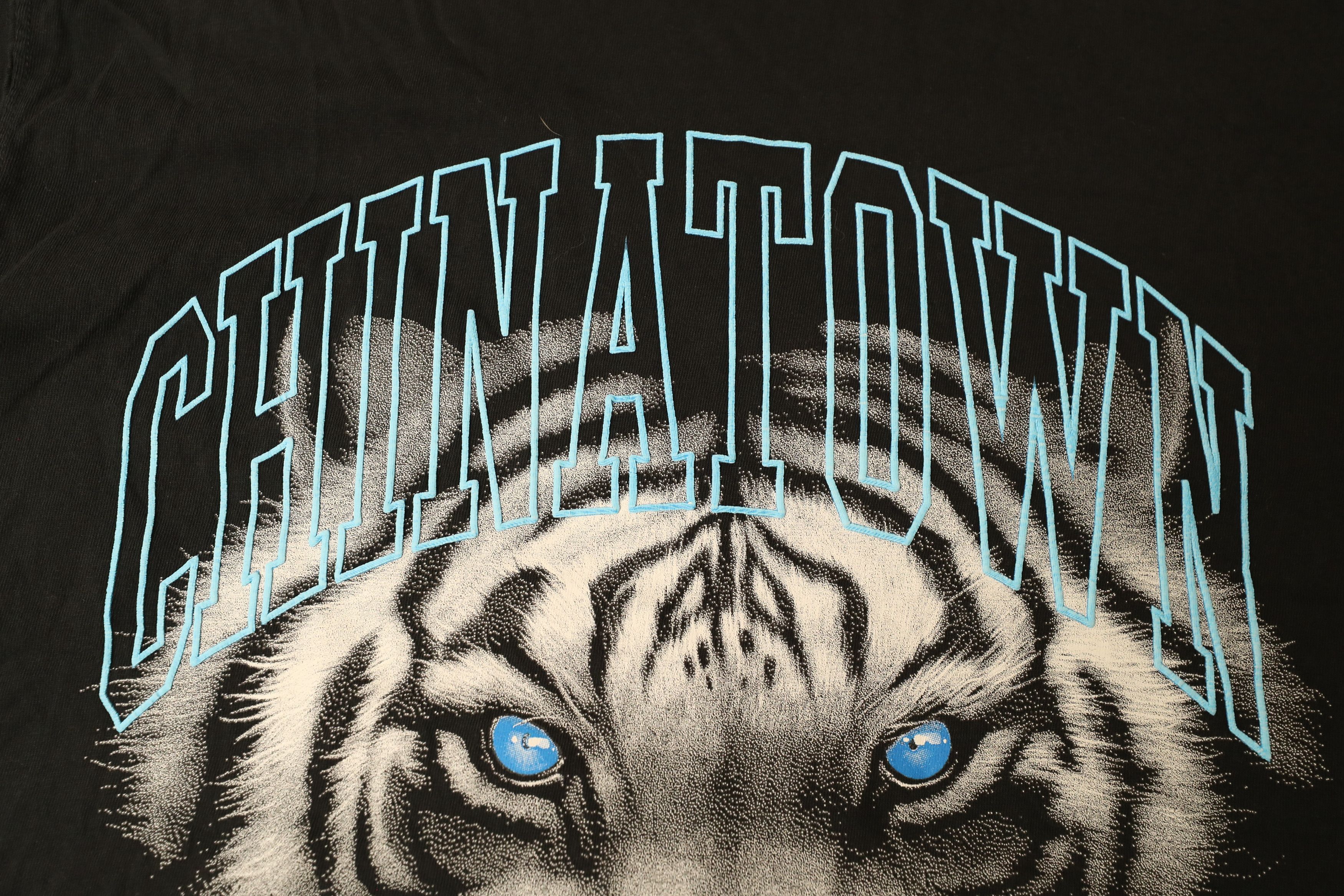 Market Chinatown Market White Tiger Tee (M) Size US M / EU 48-50 / 2 - 5 Thumbnail