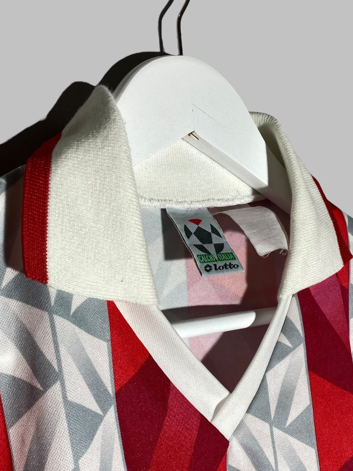 Vintage 🔥 90s LOTTO CALCIO ITALIA GEOMETRIC JERSEY AC MILAN VIBES Size US XS / EU 42 / 0 - 14 Thumbnail
