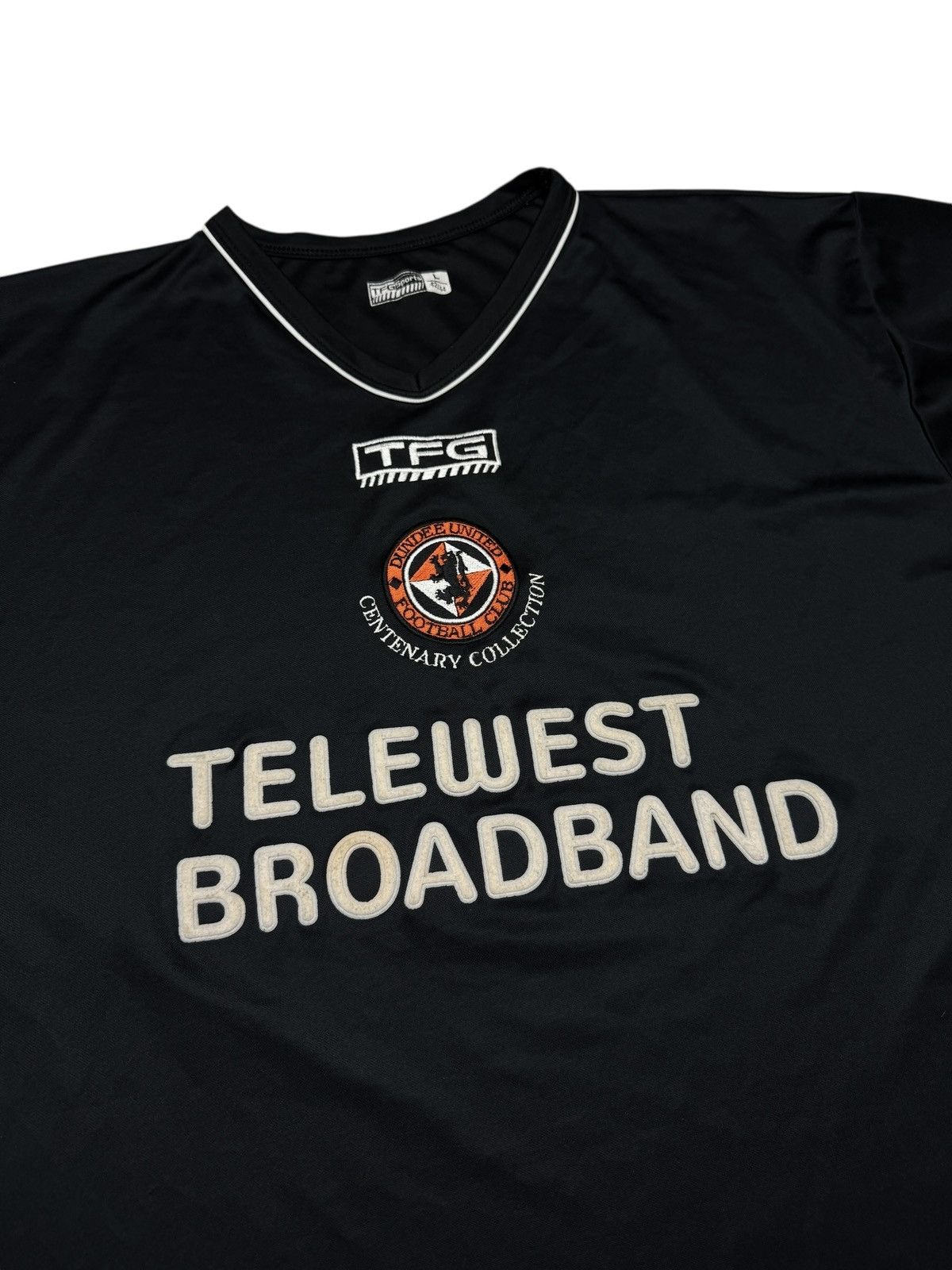 Vintage Soccer jersey vintage Dundee United size L 2002-03 Size US L / EU 52-54 / 3 - 4 Thumbnail
