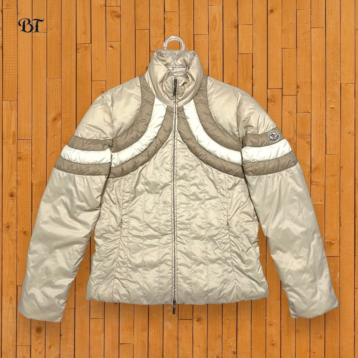 Moncler Moncler Vintage light down jacket Size XL / US 12-14 / IT 48-50 - 2 Thumbnail