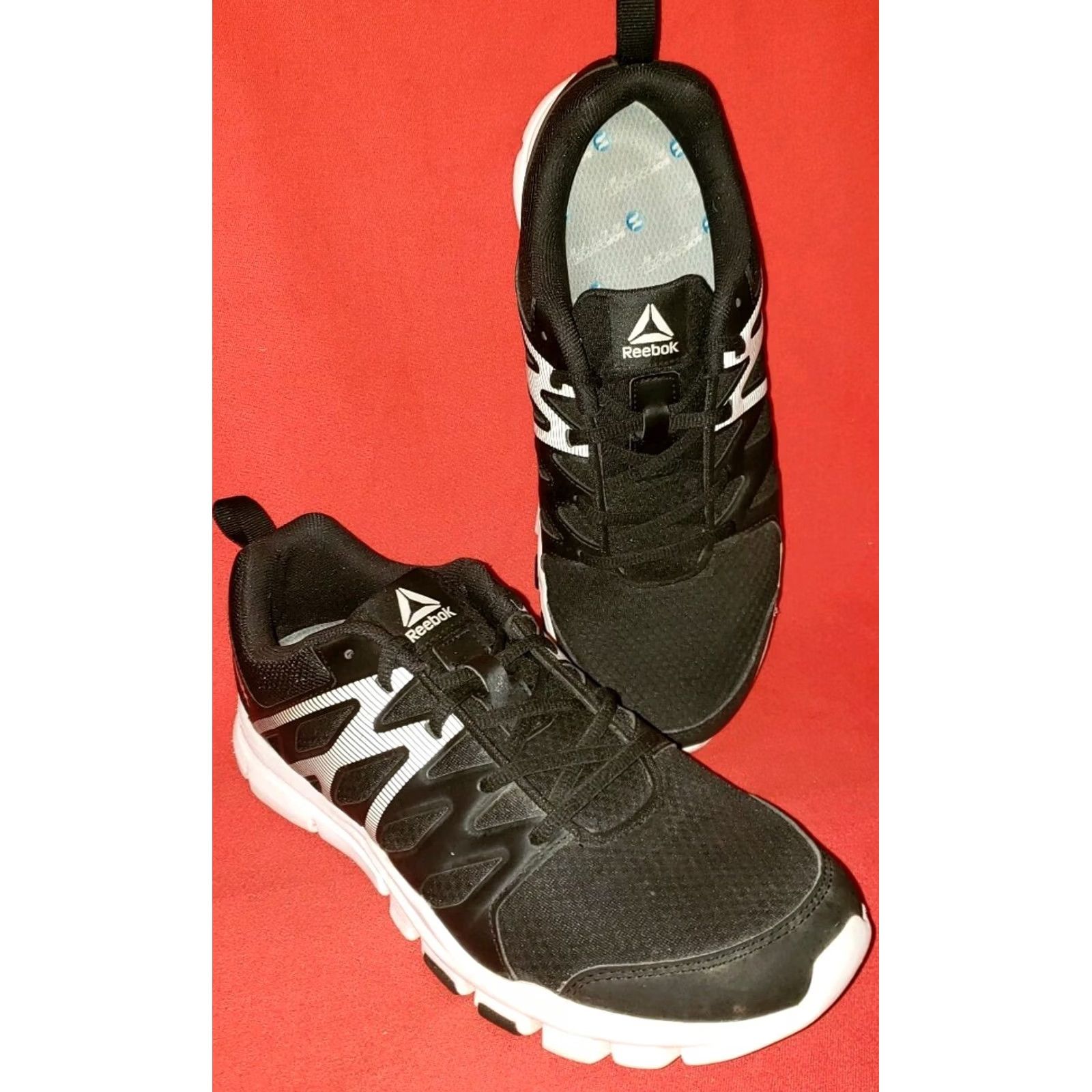 Reebok Reebok Yourflex Sneakers Black Men 9MEU 42 Slip Resistant Casual Workout Athletic Shoes Size US 9 / EU 42 - 2 Thumbnail