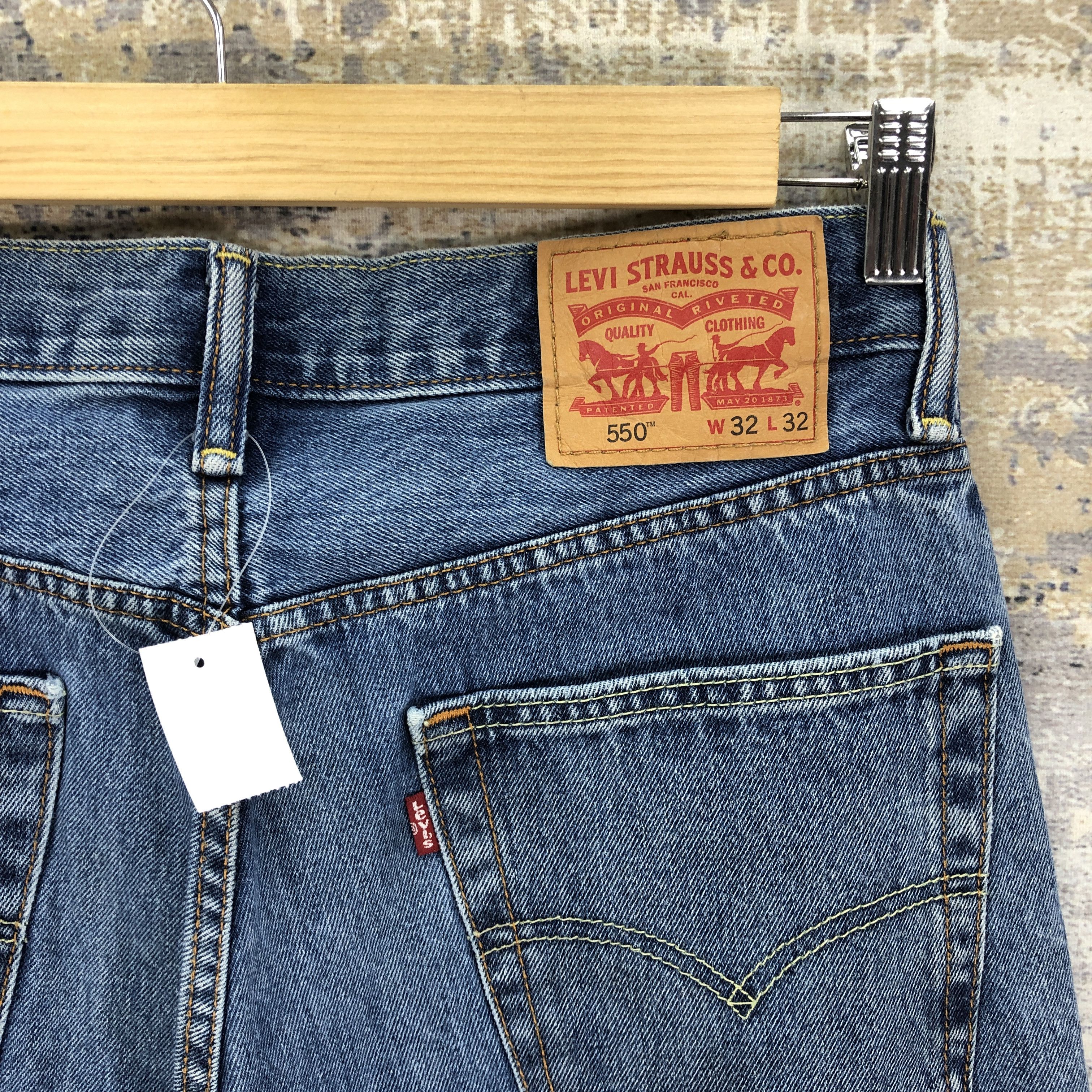 Levi's Vintage Y2K Levis 550 Faded Jeans Distressed Levi's Denim Size US 30 / EU 46 - 5 Thumbnail
