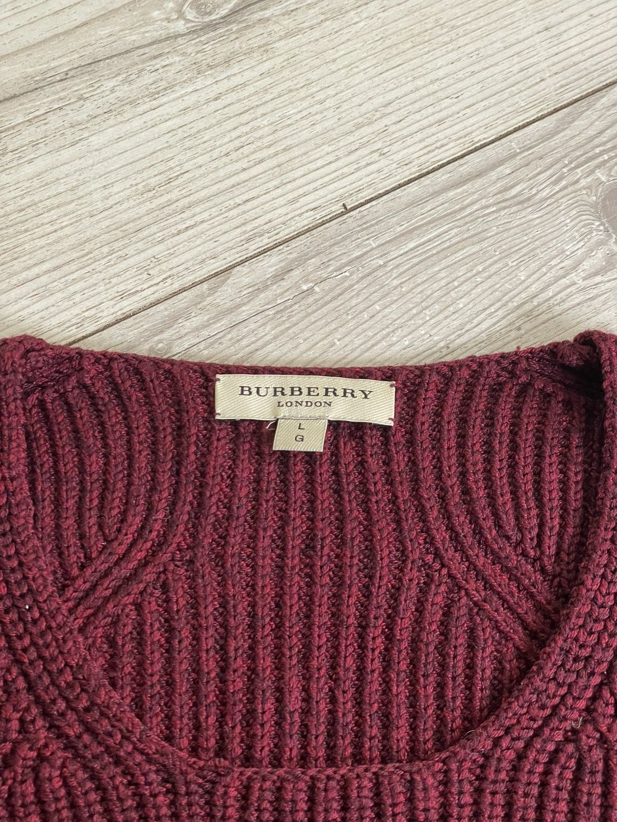 Burberry Burberry Knit Sweater Size L / US 10 / IT 46 - 12 Thumbnail