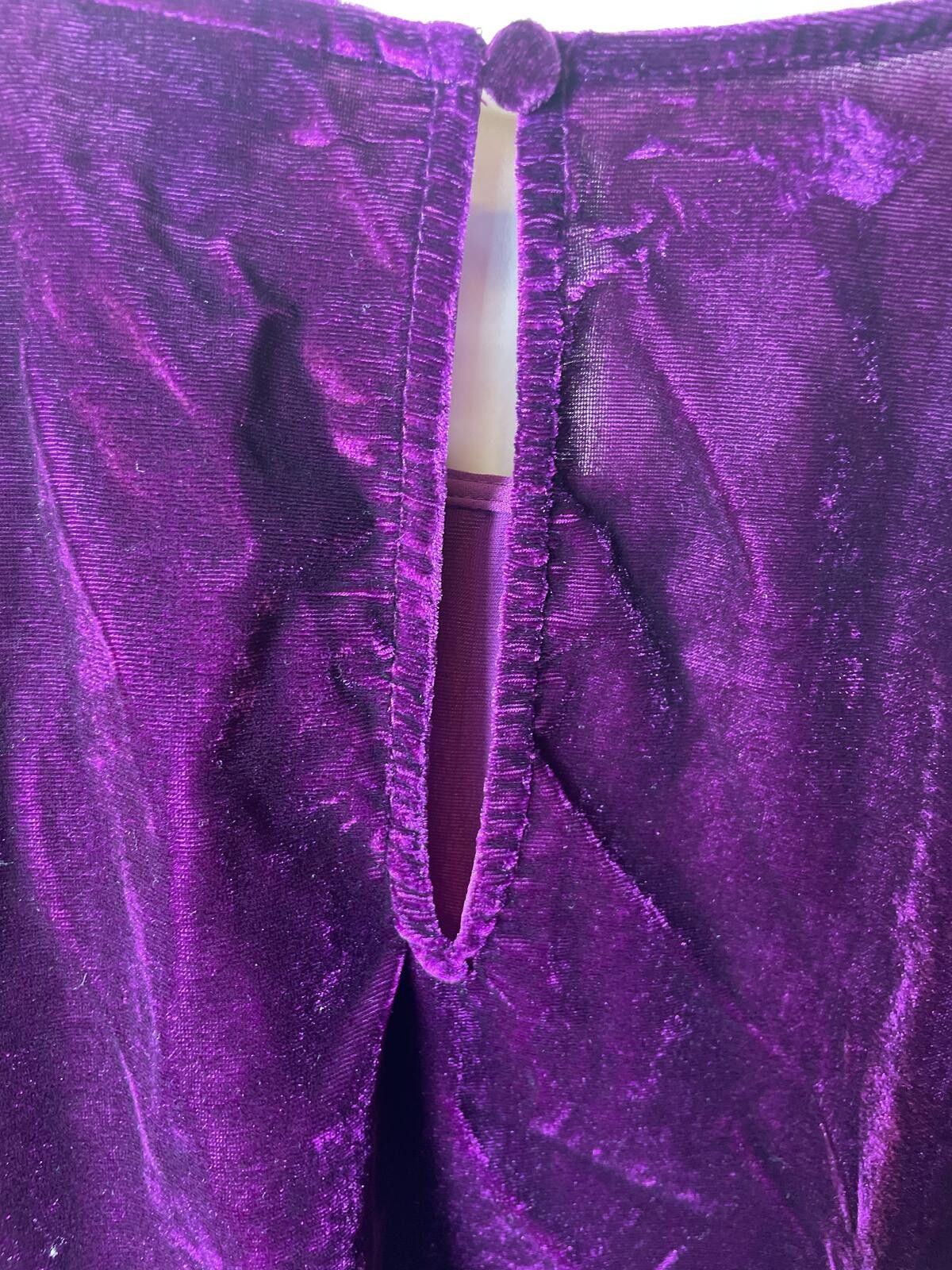 Other Torrid Purple Velvet Dress Blouse Top Women's Size 2 Purple Size XS / US 0-2 / IT 36-38 - 5 Thumbnail