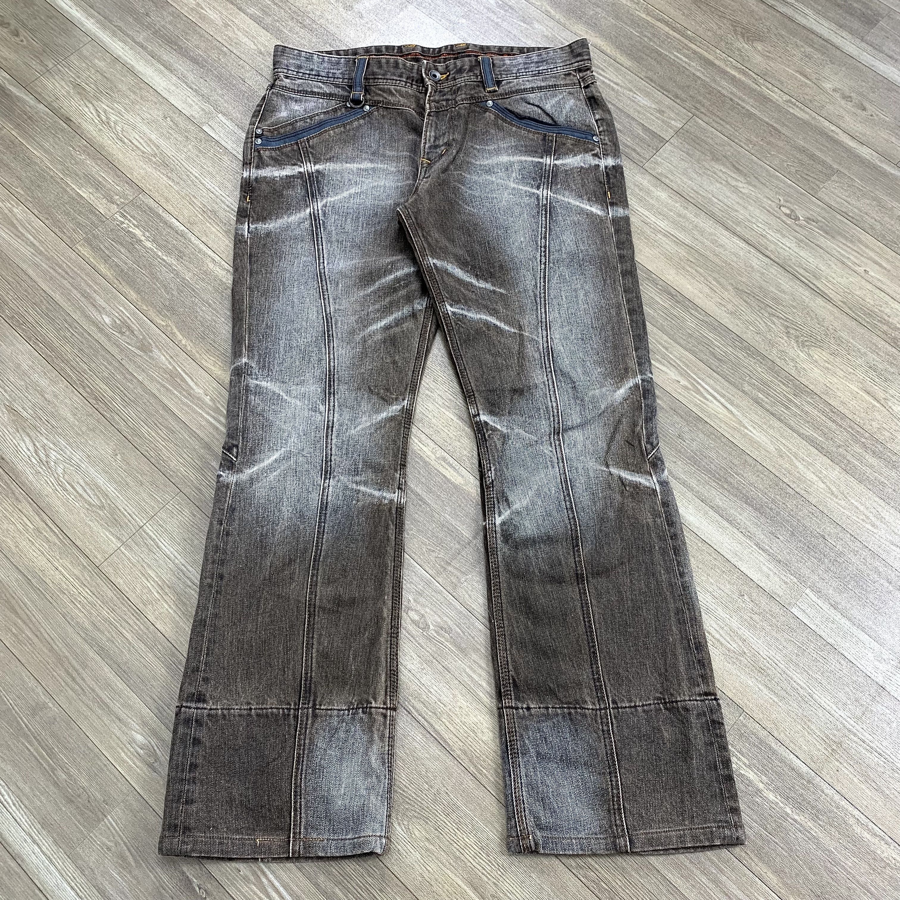If Six Was Nine × Japanese Brand × Le Grande Bleu (L.G.B.) 2000’s Nicole CFM Clawmark Denim Pants Size US 32 / EU 48 - 2 Thumbnail
