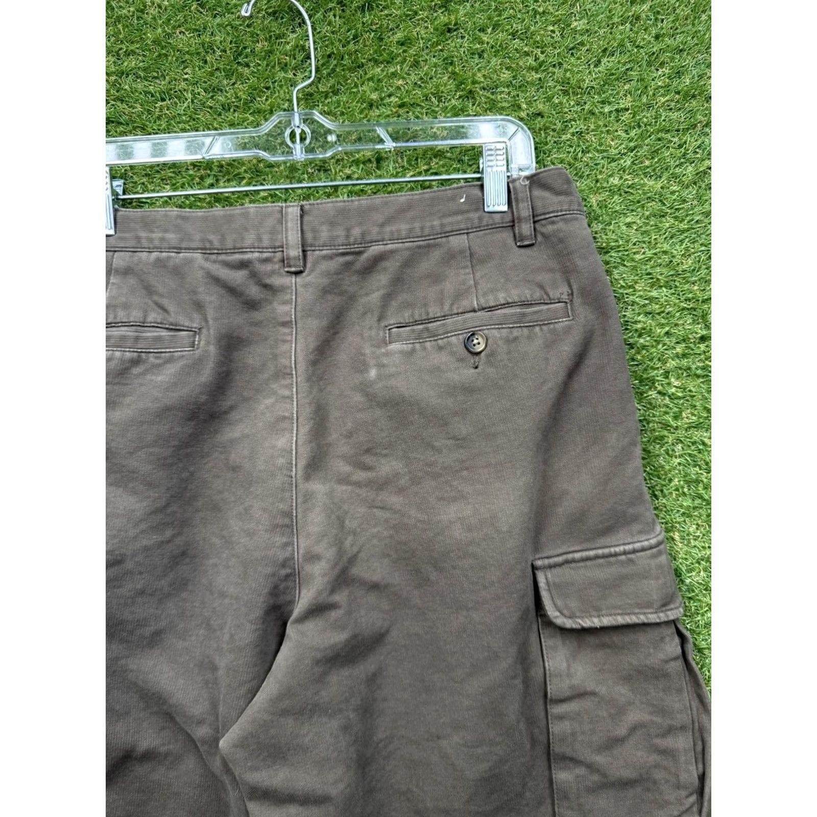 Eddie Bauer Eddie Bauer Cargo Pants Mens 34x30 Khaki Canvas Baggy Cargo Pants Y2K Vintage-Inspired? Size US 34 / EU 50 - 4 Thumbnail