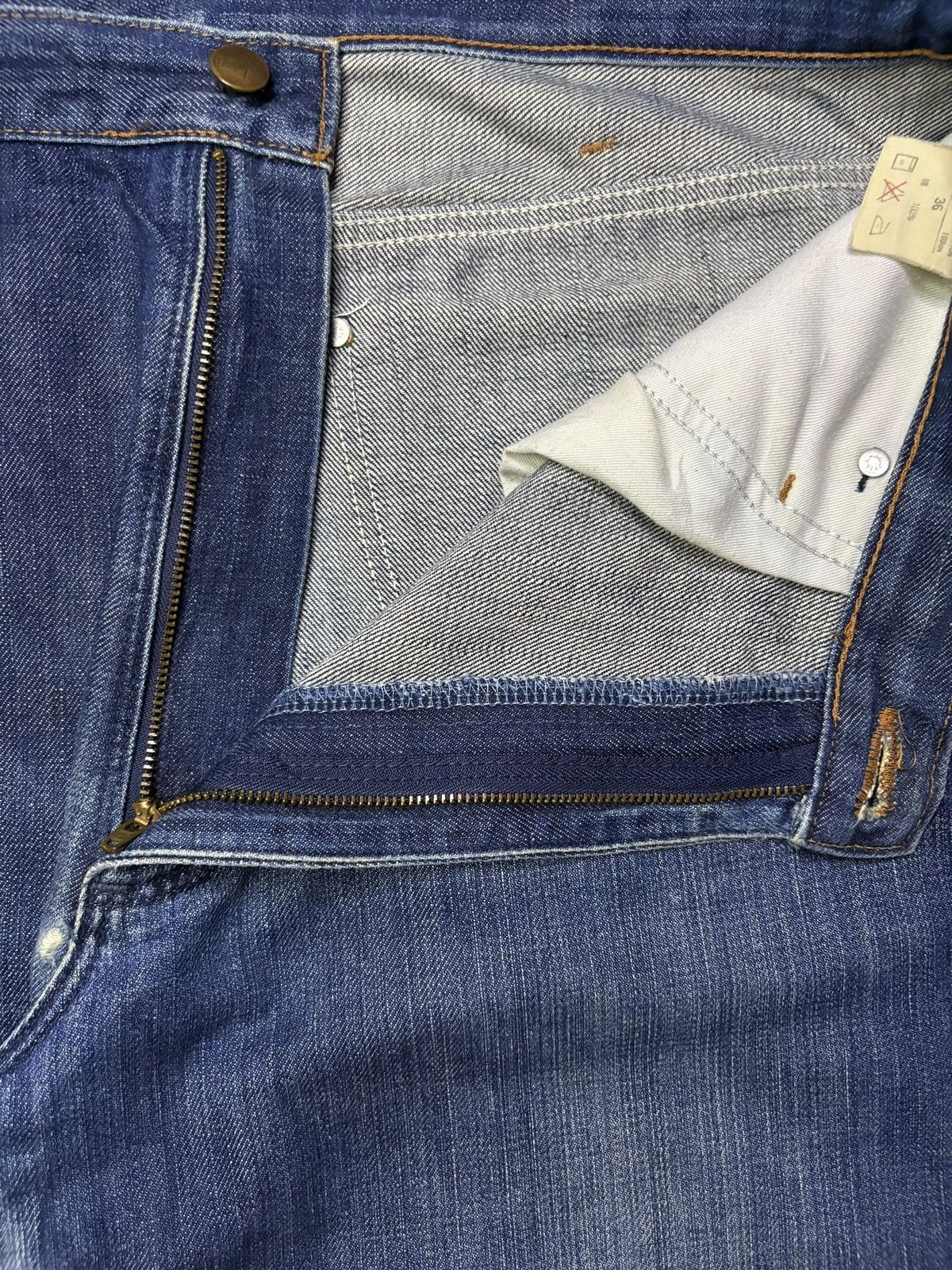 Wrangler Vintage Wrangler Blue Wash Distressed Loose Baggy Jeans Size US 36 / EU 52 - 10 Thumbnail