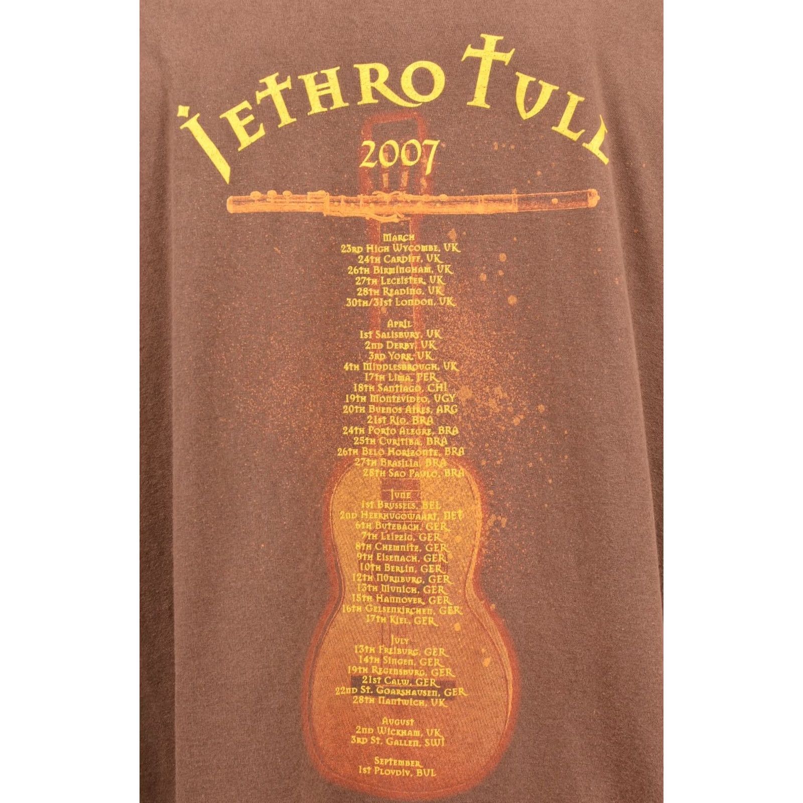 Fruit Of The Loom DDP Fruit of the Loom Jethro Tull Vintage 2007 Europe Tour T-Shirt Tee XL Mens Brown Size US XL / EU 56 / 4 - 6 Thumbnail