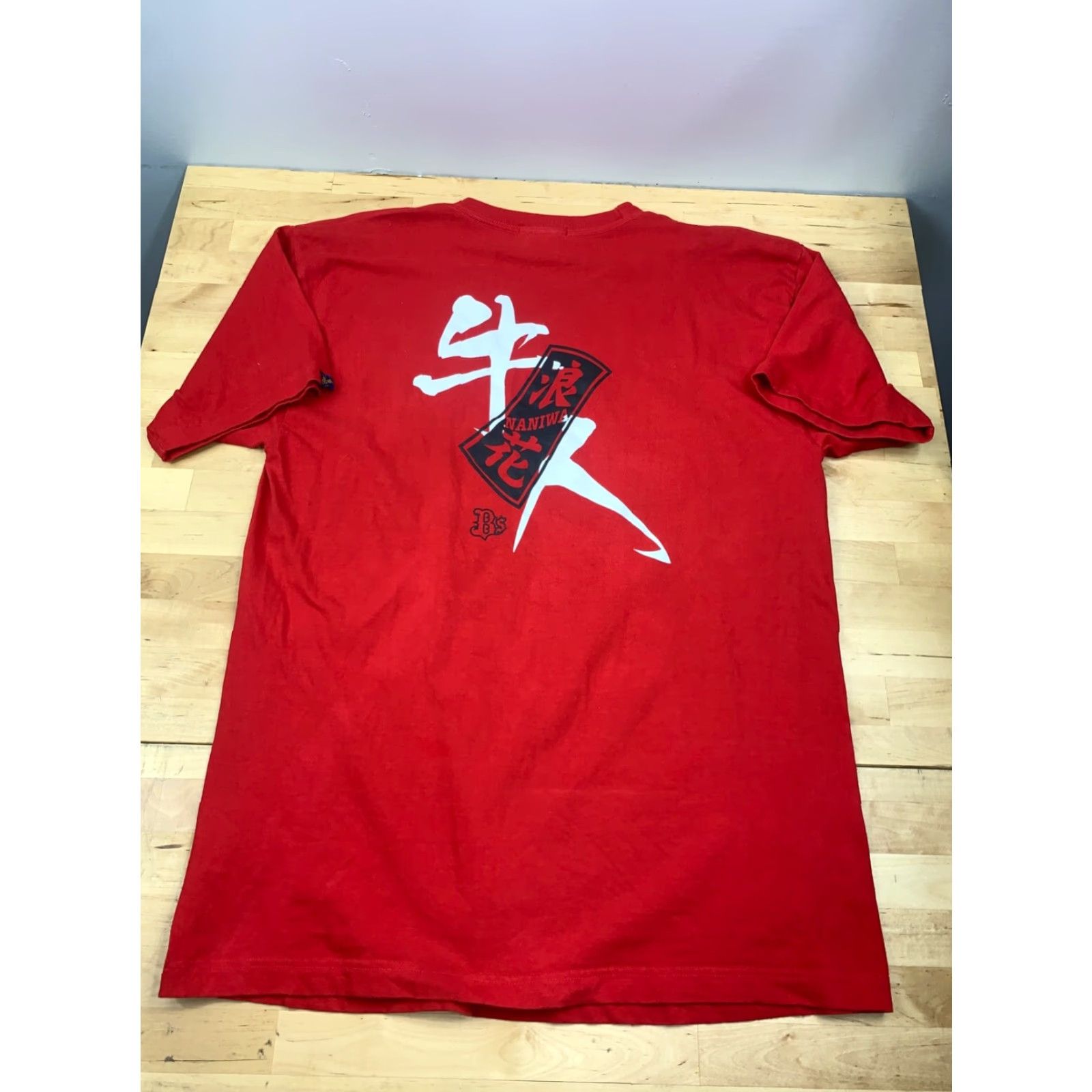 Vintage Naniwa Bs Red T Shirt Japan Casual Short Sleeve XL Buffaloes Men Crew Neck T-Shirt Art 4158 Size US XL / EU 56 / 4 - 3 Thumbnail