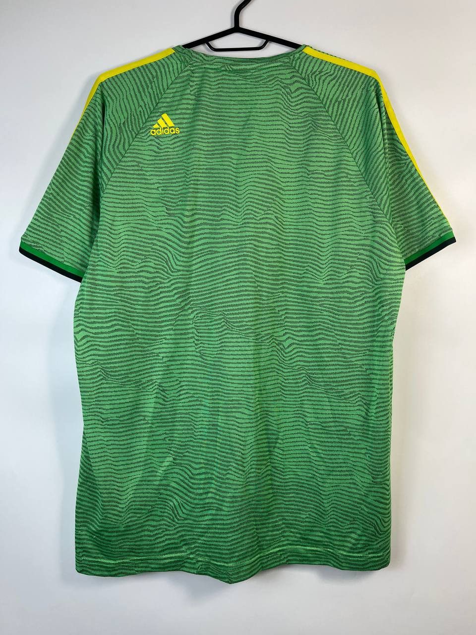 Adidas AC MILAN 2015/16 TRAINING SHIRT FOOTBALL JERSEY ADIDAS Sz L Size US L / EU 52-54 / 3 - 4 Thumbnail