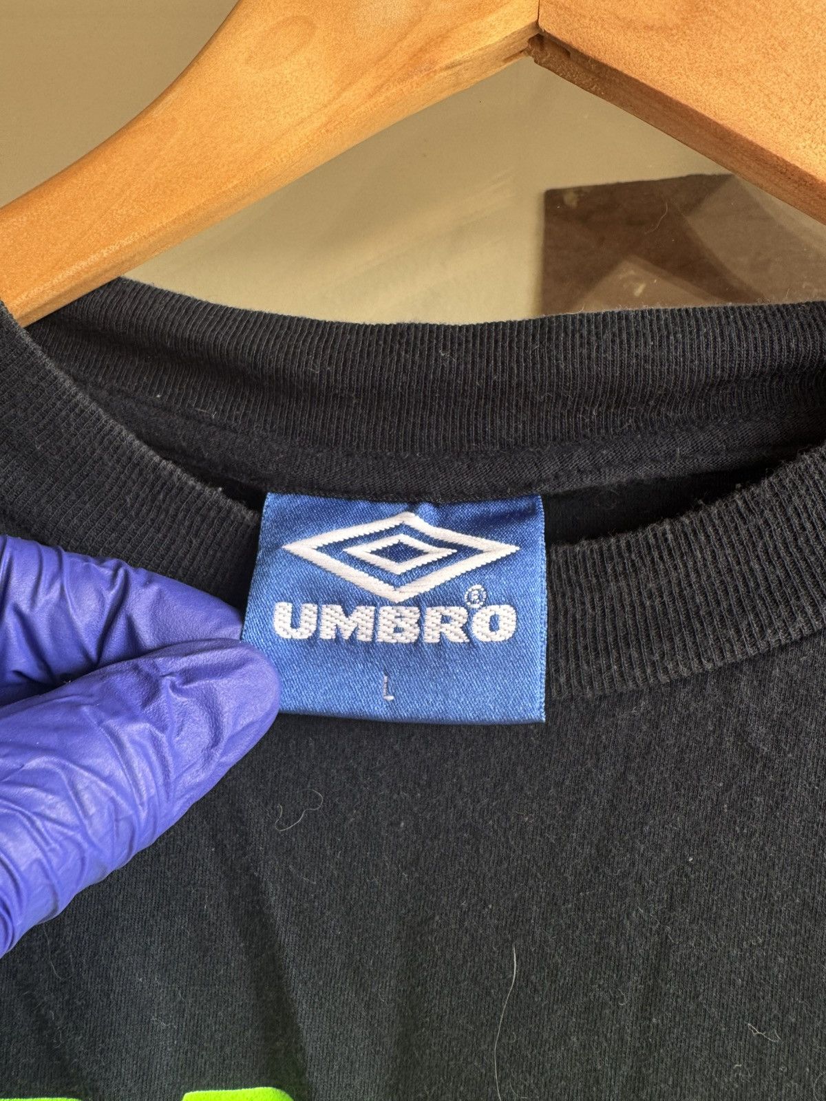 Umbro Vintage Umbro England Training Tshirt Size US L / EU 52-54 / 3 - 6 Thumbnail