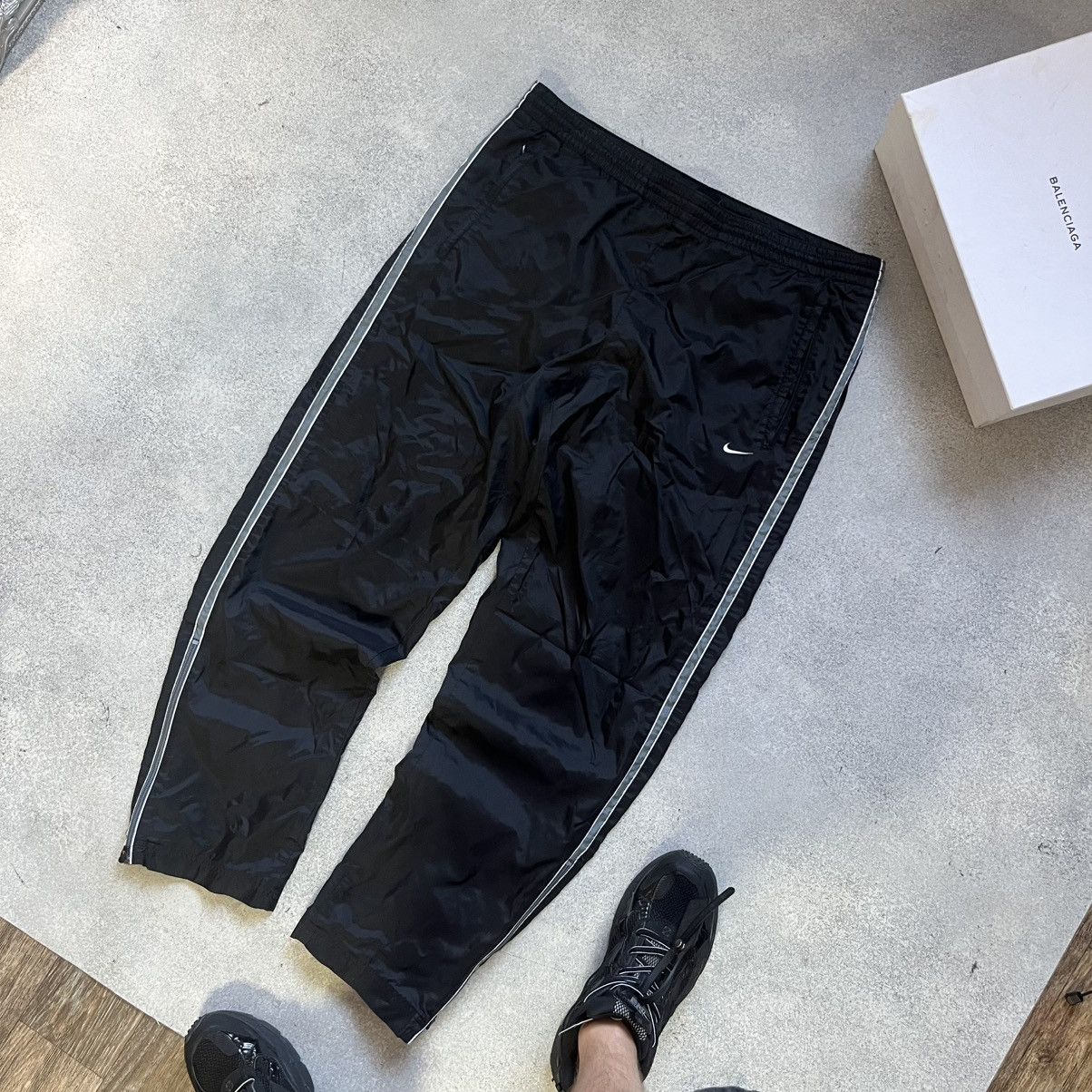 Nike Vintage Nike Track Pants Double Logo Swoosh Y2K Size US 34 / EU 50 - 2 Thumbnail