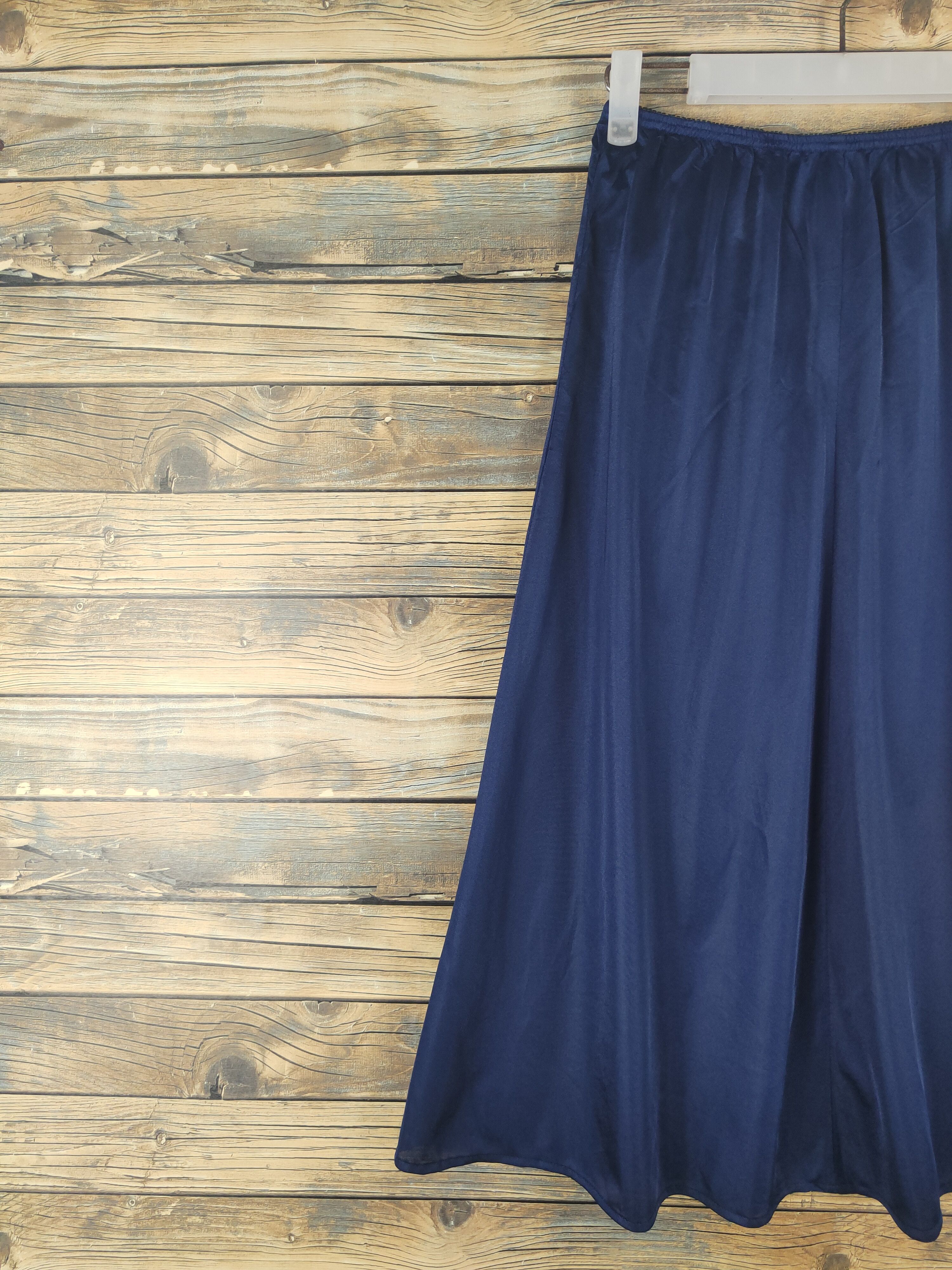 Hiroko Koshino Homme × Japanese Brand × Vintage Vintage Hiroko Koshino Navy Midi Skirts Size 24" / US 00 / IT 34 - 3 Thumbnail