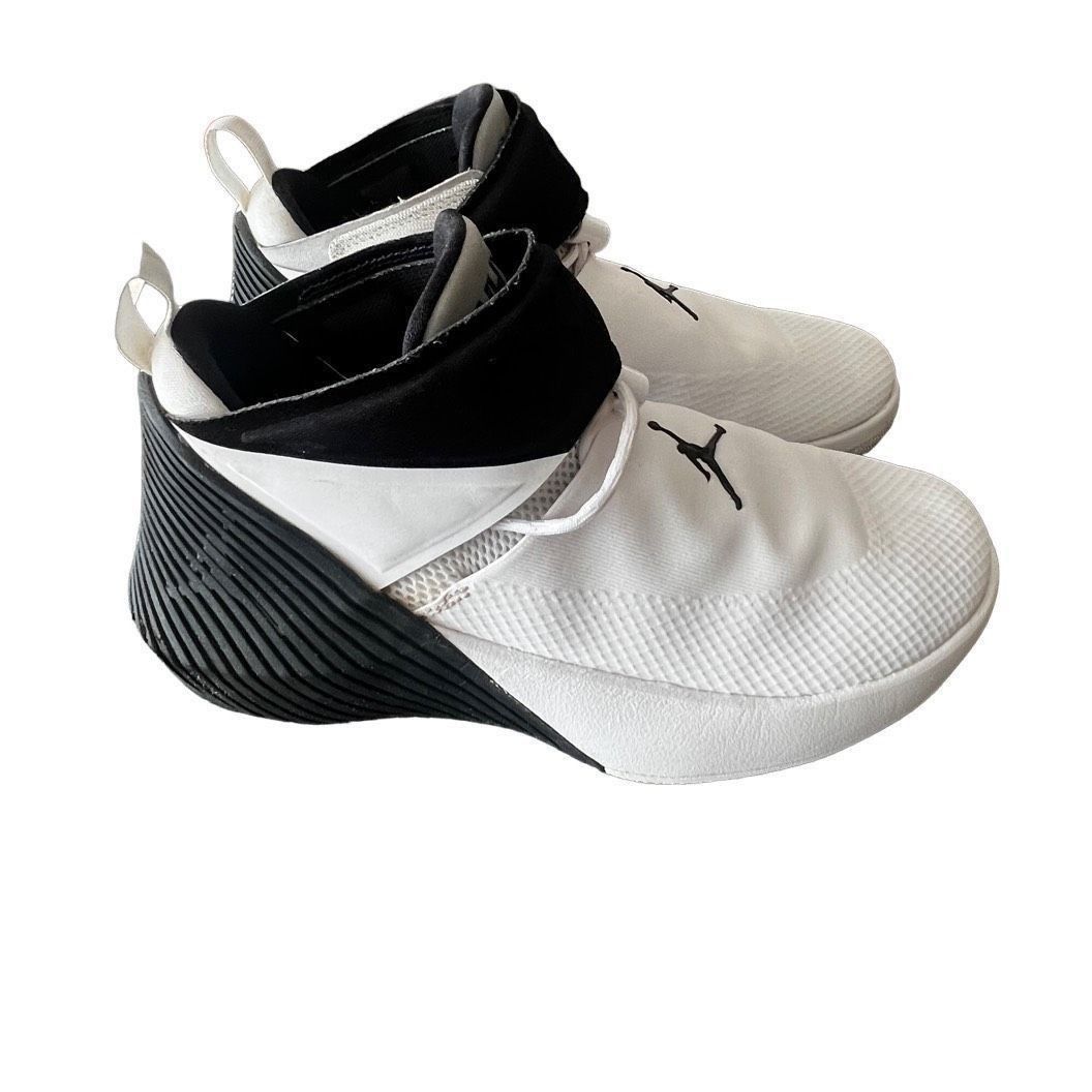 Jordan Brand JORDAN WHY NOT ZERO SIZE 7 Size US 7 / IT 37 - 1 Thumbnail