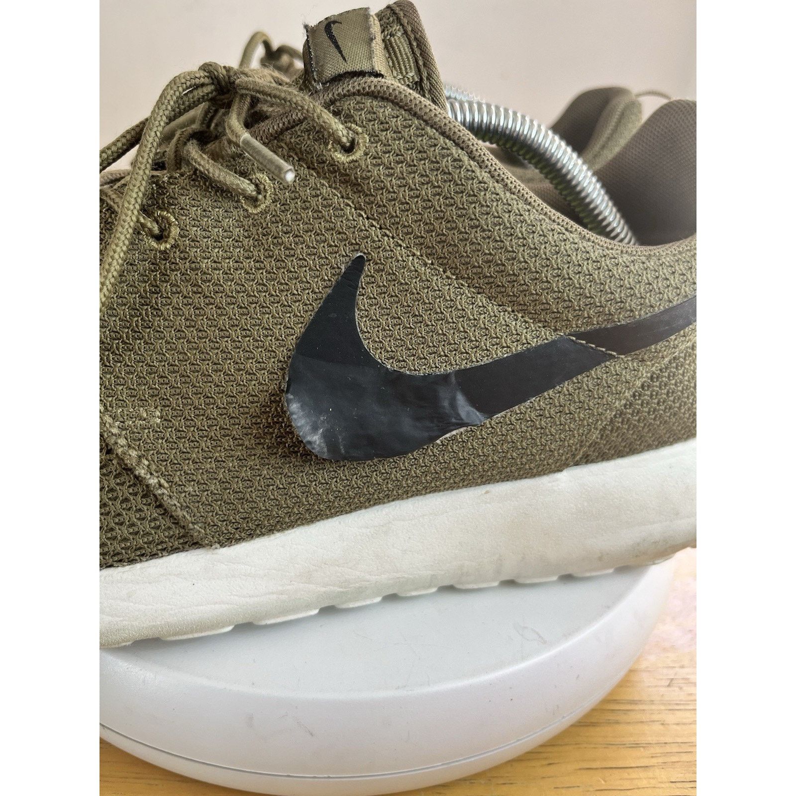 Nike Nike Roshe Run One Shoes Running Iguana Black Sail Size US 10 / EU 43 - 8 Thumbnail