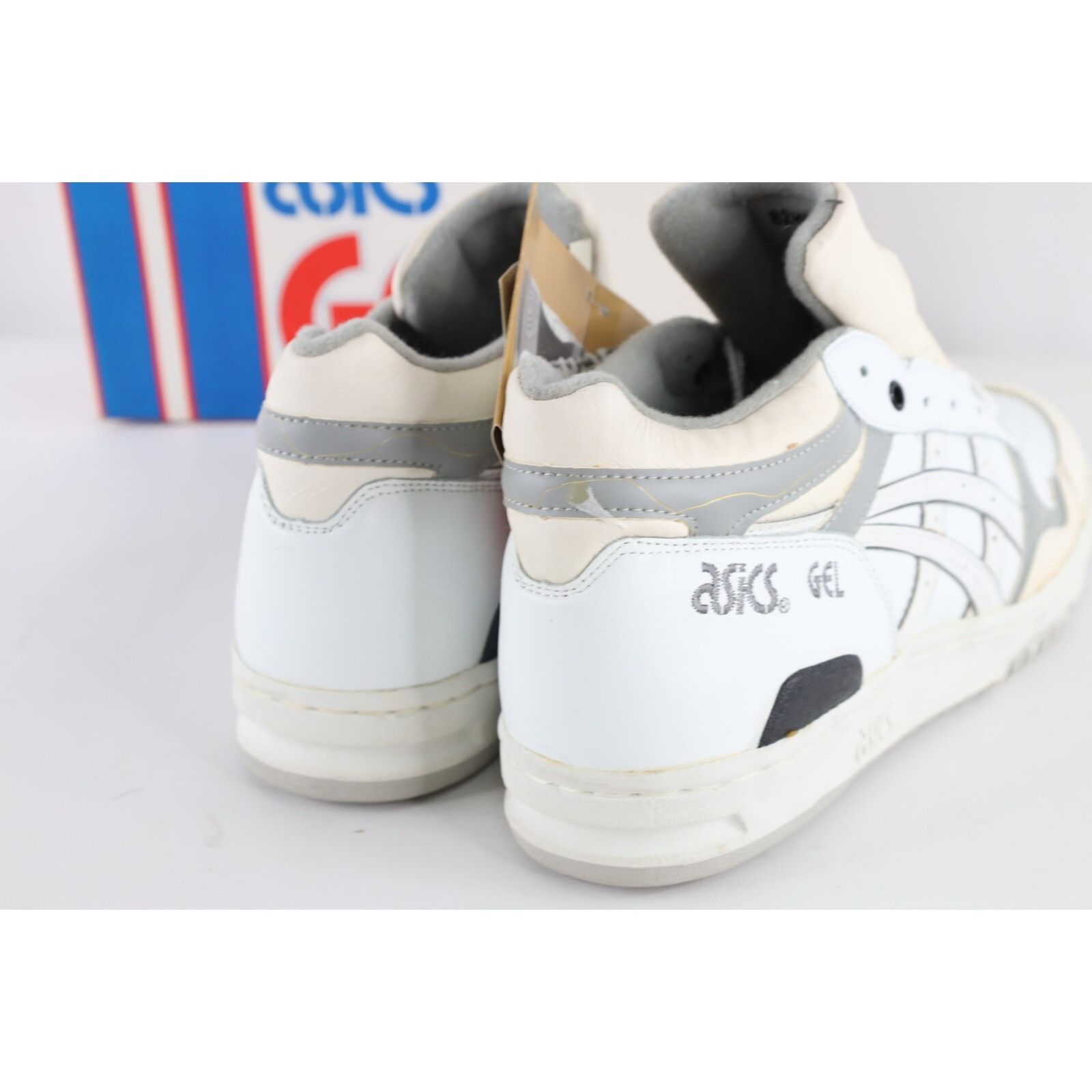Asics NOS Vintage 90s Asics Echelon Sneakers Shoes Size US 9 / EU 42 - 6 Thumbnail