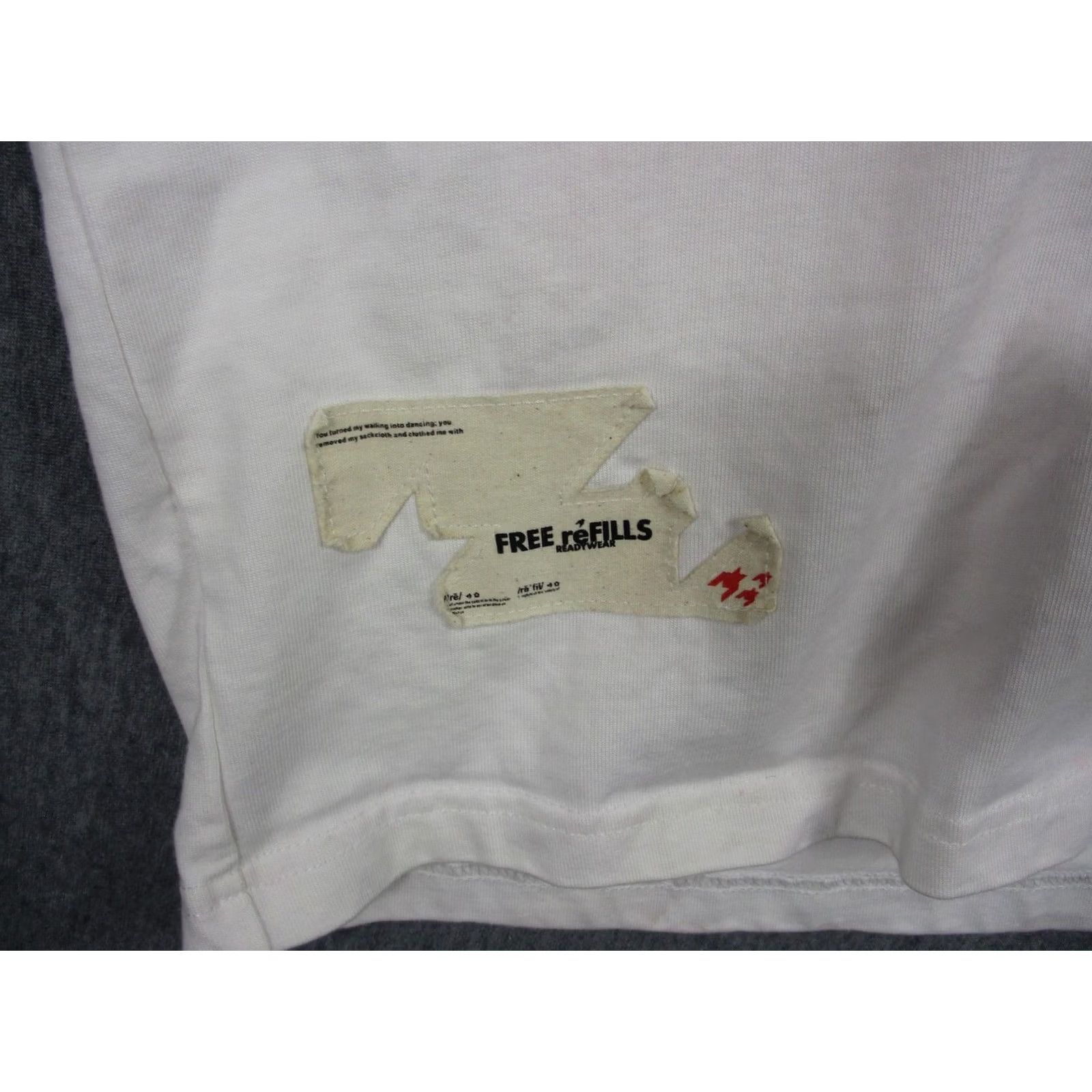 Vintage Free Refills Shirt Mens 2XL White Rhinestone Readywear 1990 Graphic Tee T-Shirt Size US XXL / EU 58 / 5 - 5 Thumbnail