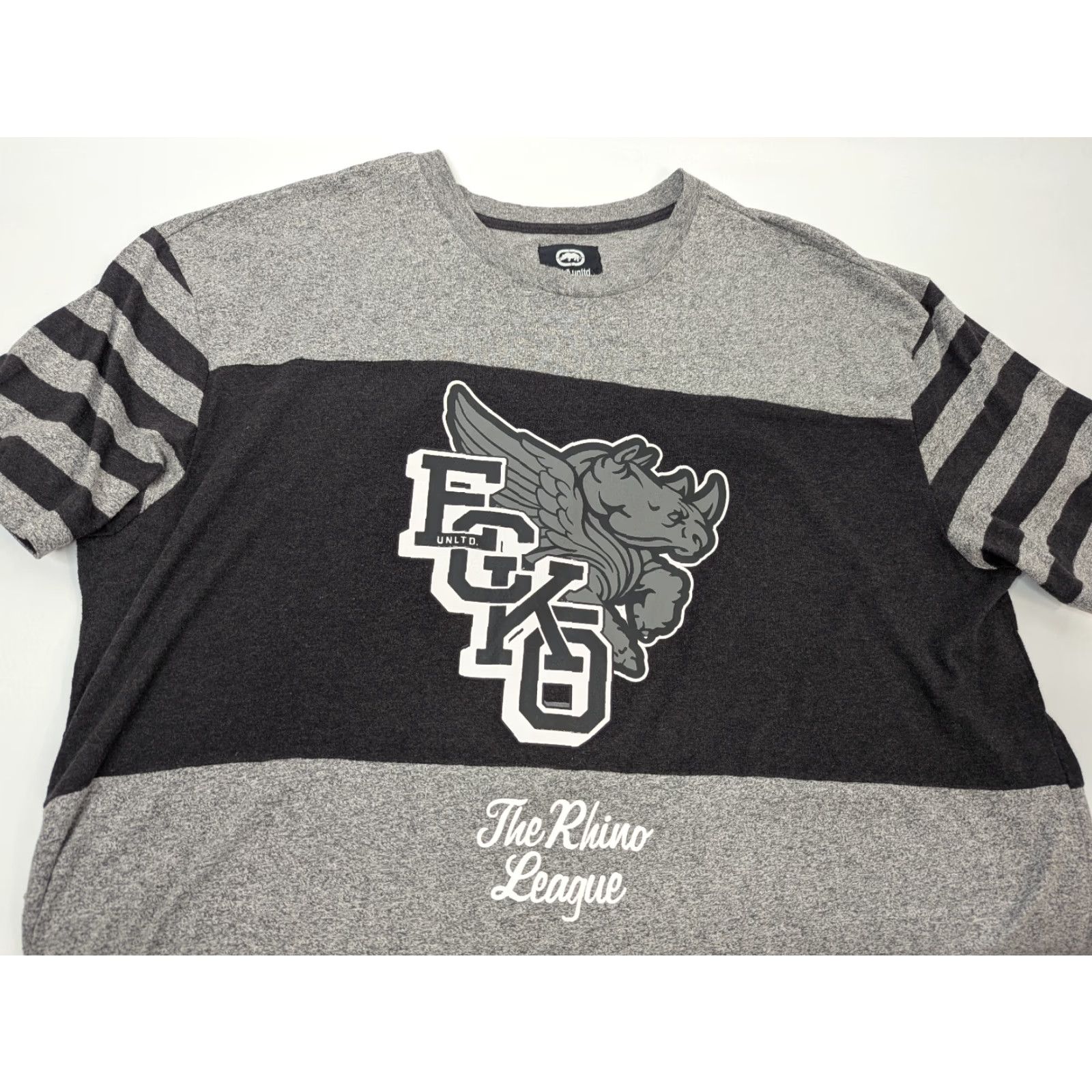 Ecko Unltd. VINTAGE Ecko Unltd T-Shirt Gray 3XL Logo Rhino Short Sleeve Tee Streetwear Mens Shirt Size US XXL / EU 58 / 5 - 5 Thumbnail