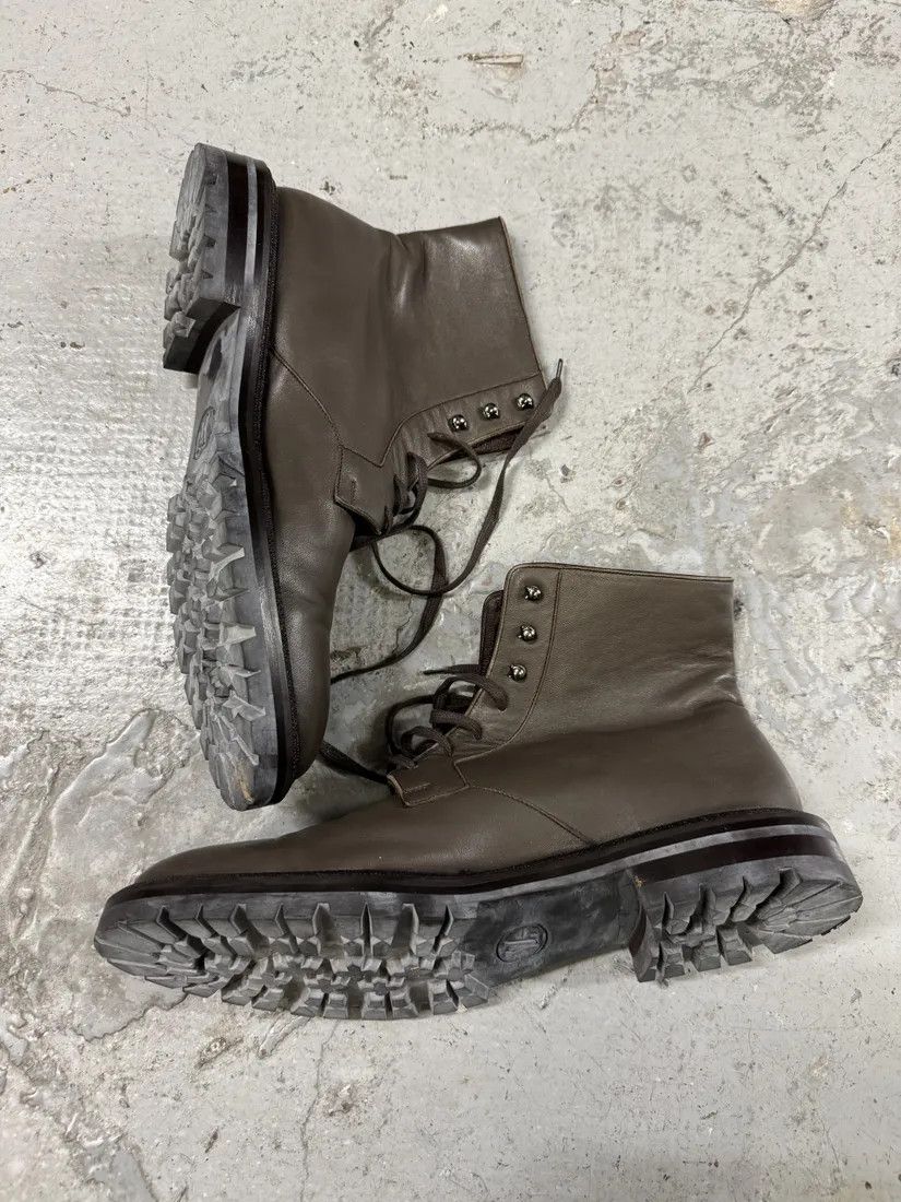 Louis Vuitton Egon Ankle Combat Grey Leather Boots