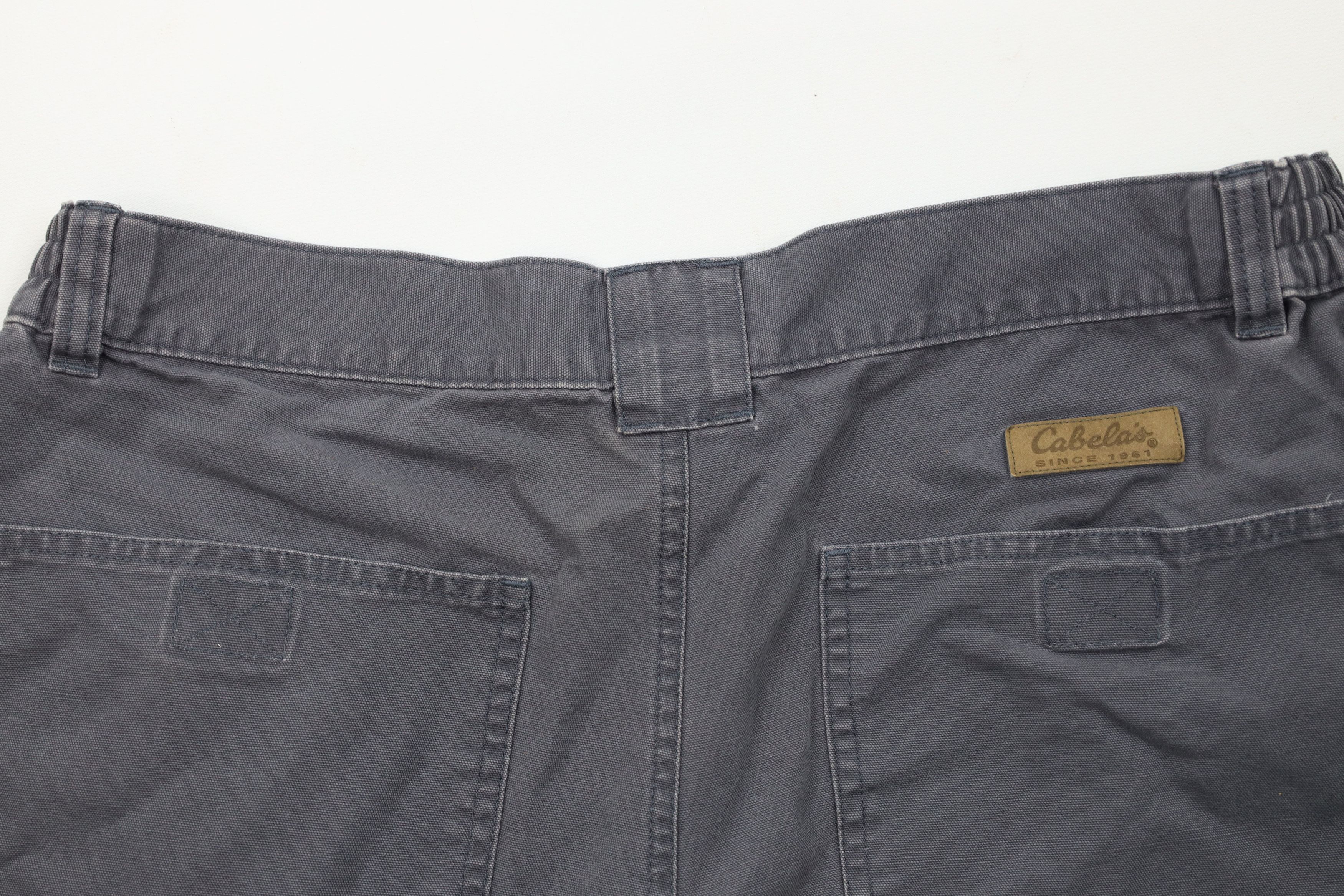 Cabelas Vintage Cabelas Above Knee Trekking Shorts Gray Cotton Size US 34 / EU 50 - 10 Thumbnail