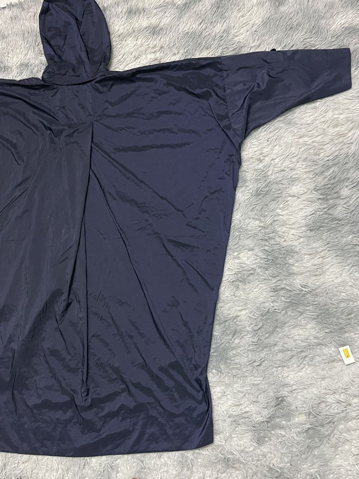 Issey Miyake AW18 ISSEY MIYAKE Nylon Coat Rain Long With Tag Price Size US M / EU 48-50 / 2 - 8 Thumbnail