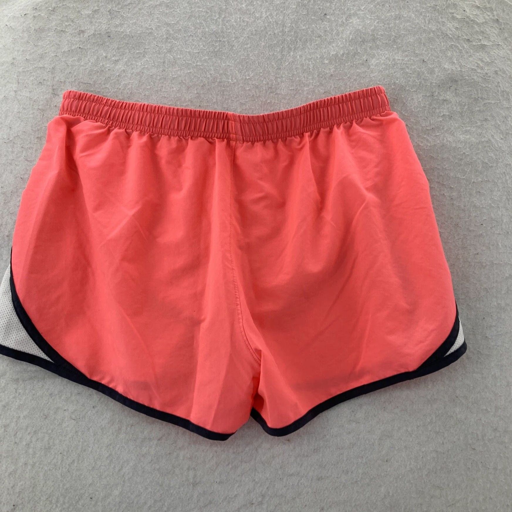 Under Armour Under Armour Women's Large Orange Black Athletic Lined Shorts Size 36" / US 14 / IT 50 - 2 Thumbnail
