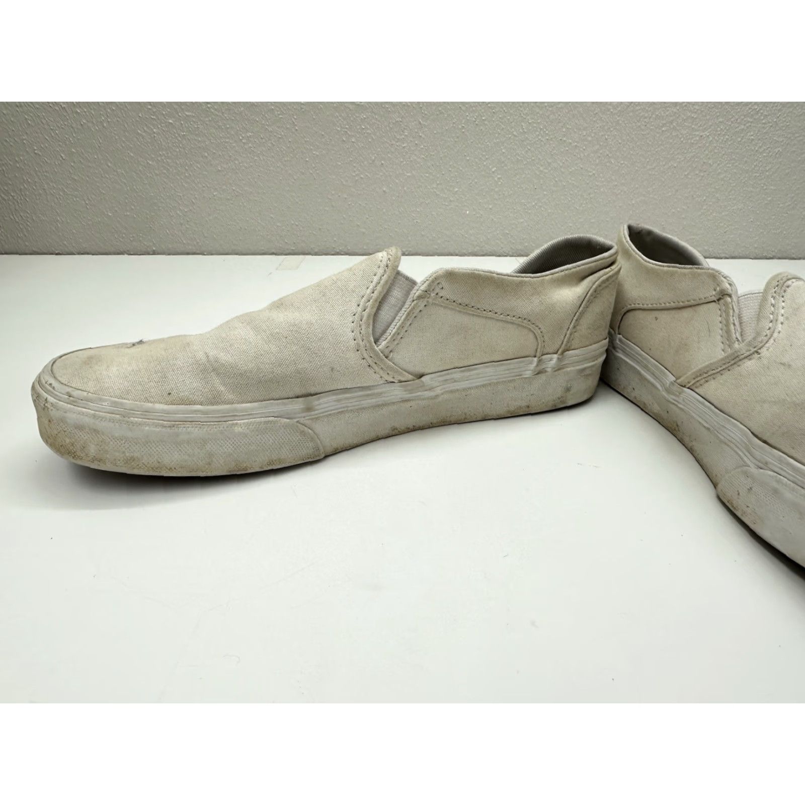 Vans Vans Off The Wall Sneakers Women Size 7.5 White Skateboard Slip On Size US 8 / IT 38 - 4 Thumbnail