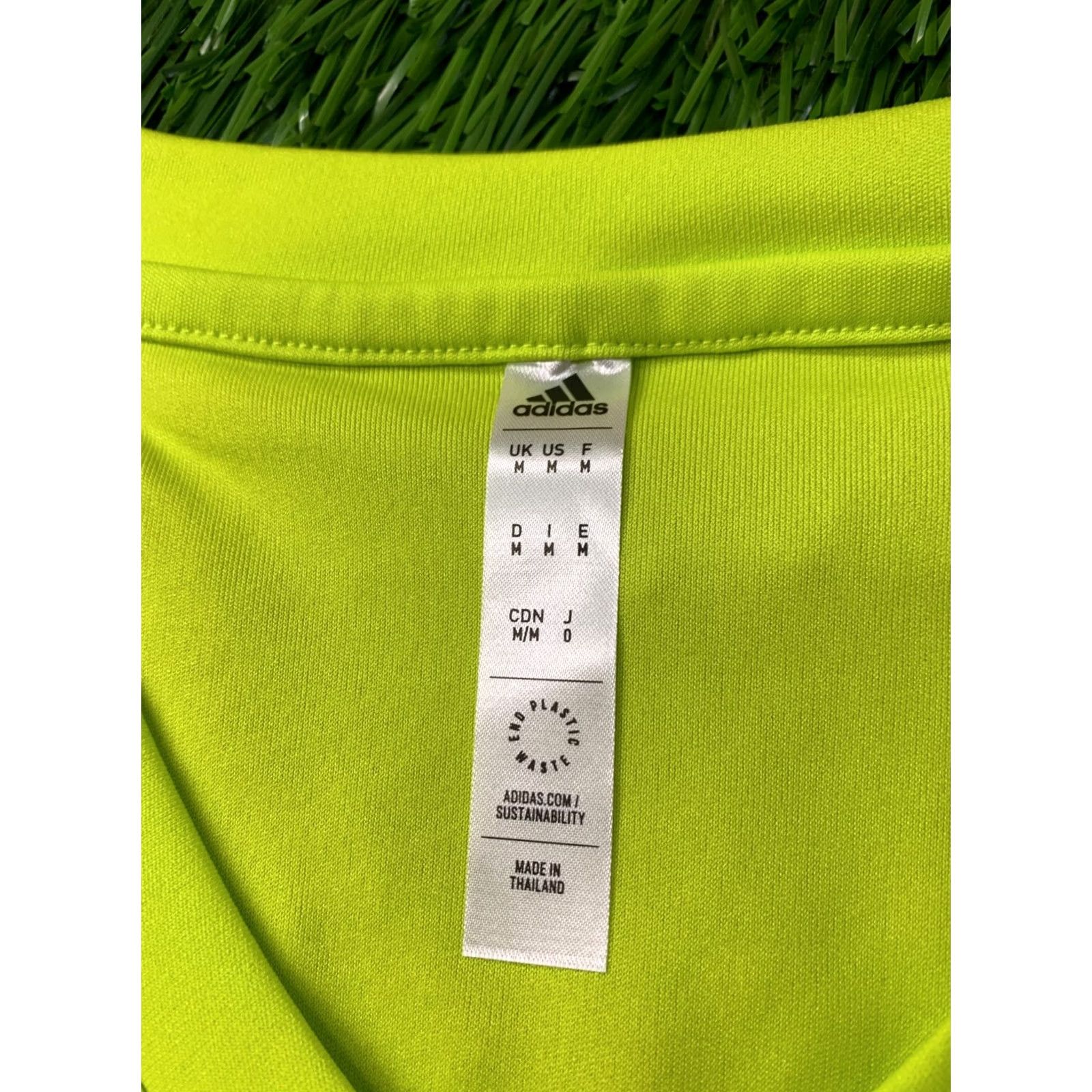 Adidas ADIDAS AEROREADY ENTRADA Shirt M Green and Gray Football 2021 Mens Short Sleeve T-Shirt Jersey Classic 100% Polyester (Recycled) Size US M / EU 48-50 / 2 - 5 Thumbnail