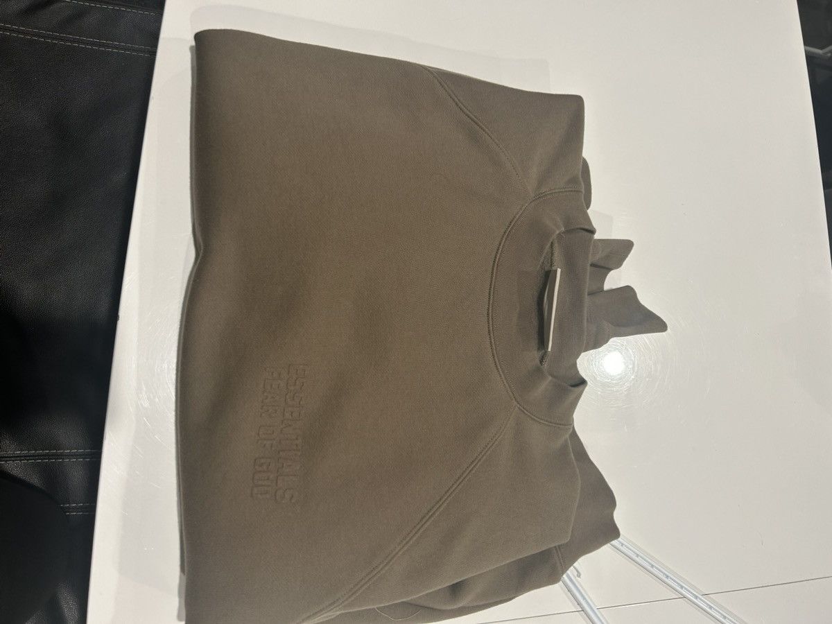 Essentials × Fear of God Essentials Fear of god Brown Men’s crewneck Size US L / EU 52-54 / 3 - 3 Thumbnail