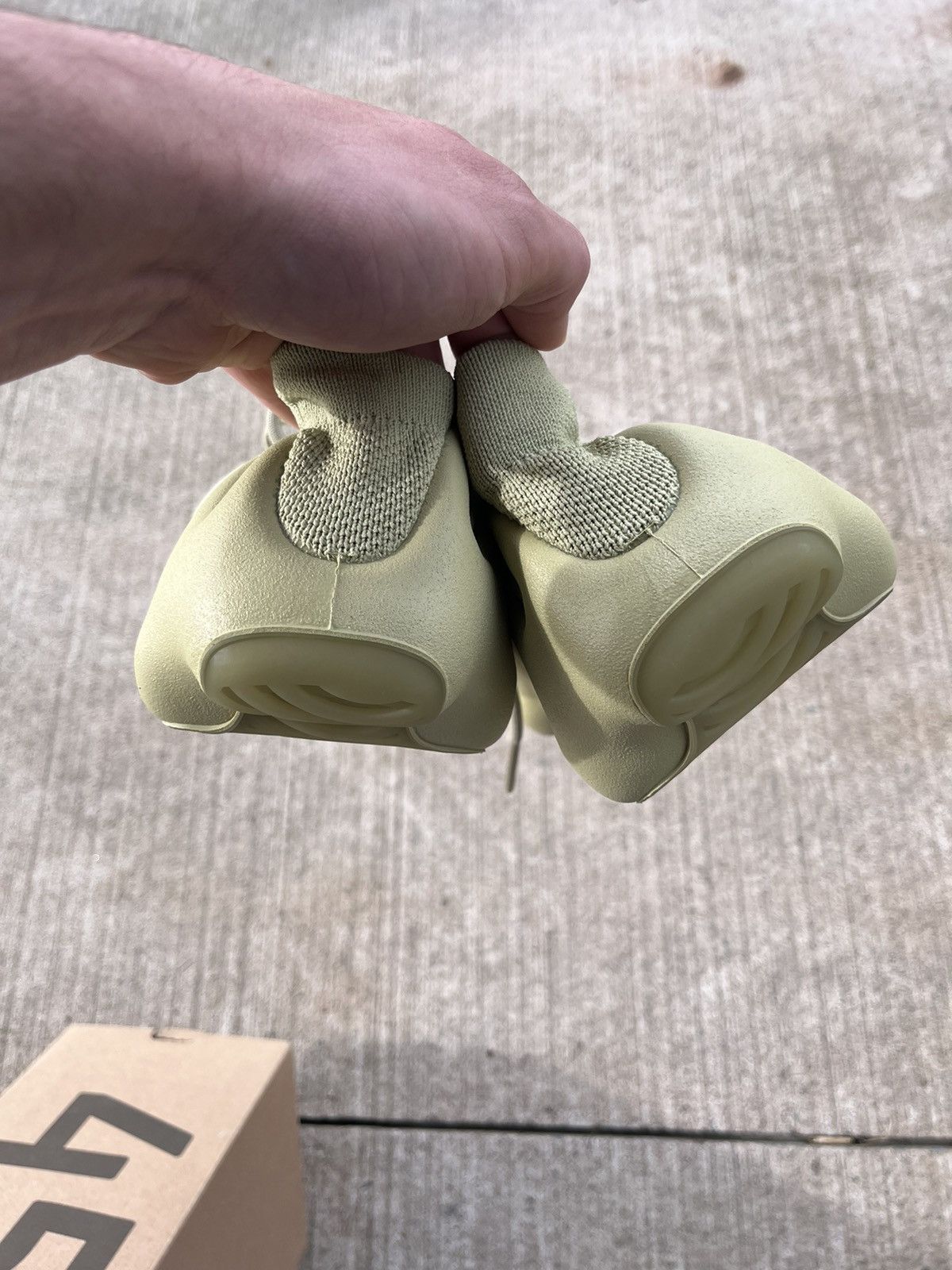 Kanye West × Yeezy YZY 450 RESIN Size US 11.5 / EU 44-45 - 7 Thumbnail
