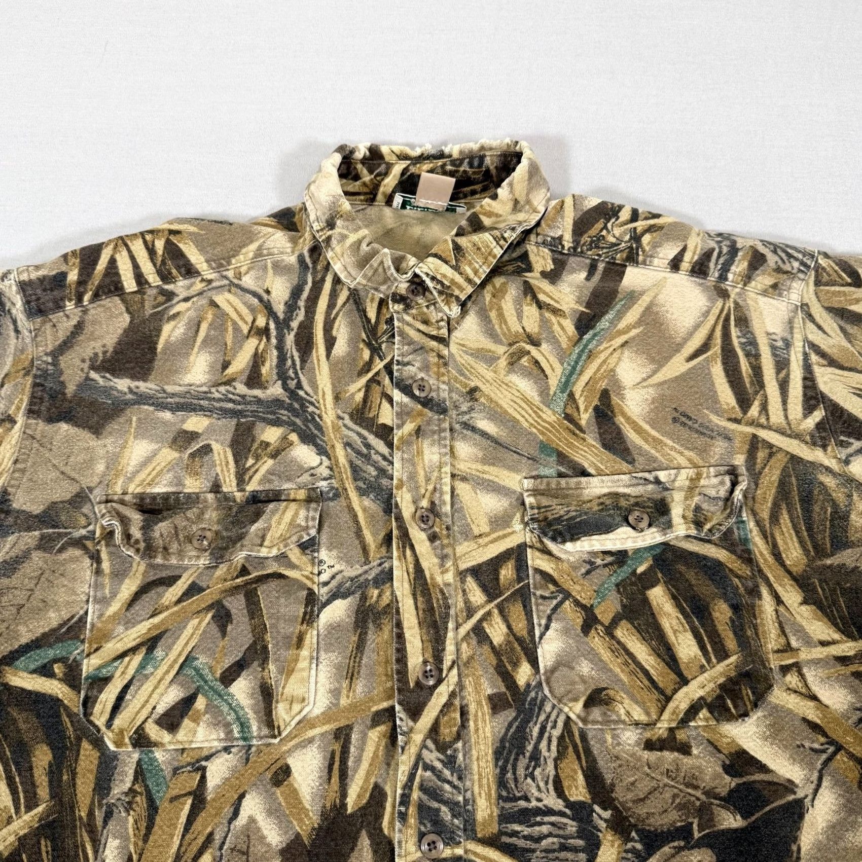 Vintage VINTAGE LL Bean Shirt Mens XLT Advantage Wetlands Camo Button Up Flannel 90s USA Size US XL / EU 56 / 4 - 2 Thumbnail