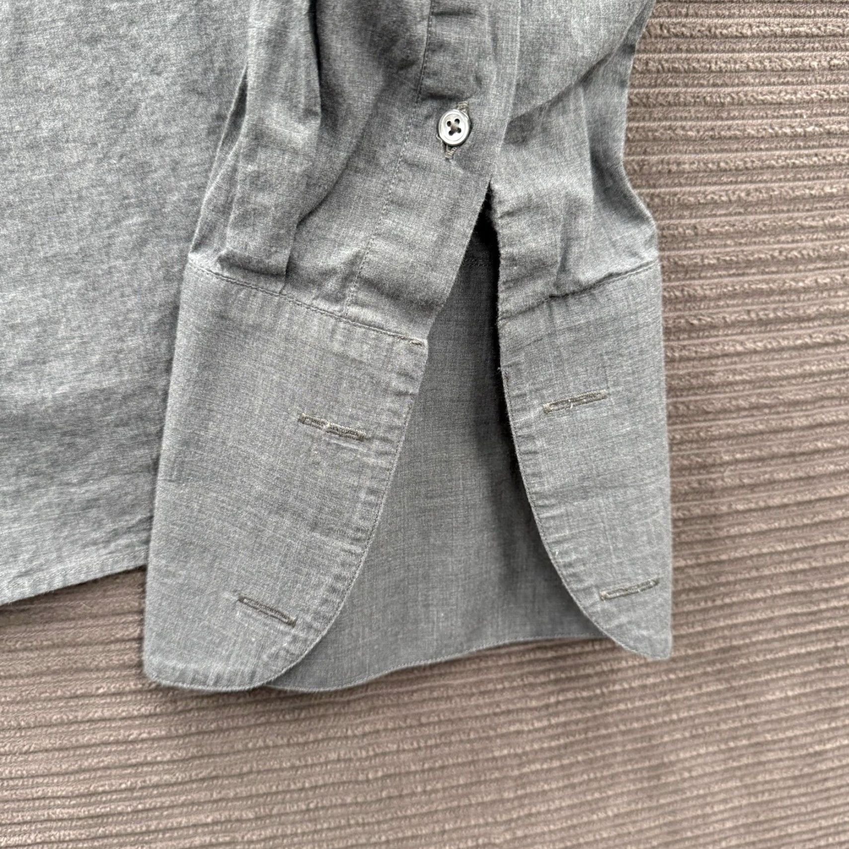 John Varvatos John Varvatos Shirt Men 17 36/37 Gray Slim Dress Shirt Button French Cuff Office Party 48 in 29 in Solid Gray Size US XL / EU 56 / 4 - 7 Thumbnail