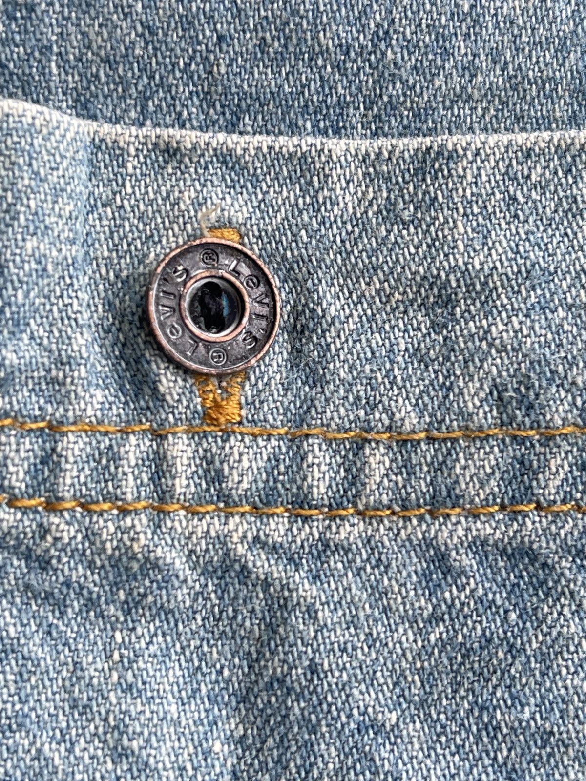 Levi's Vintage Levis Denim Button Up Shirts Size US XS / EU 42 / 0 - 14 Thumbnail