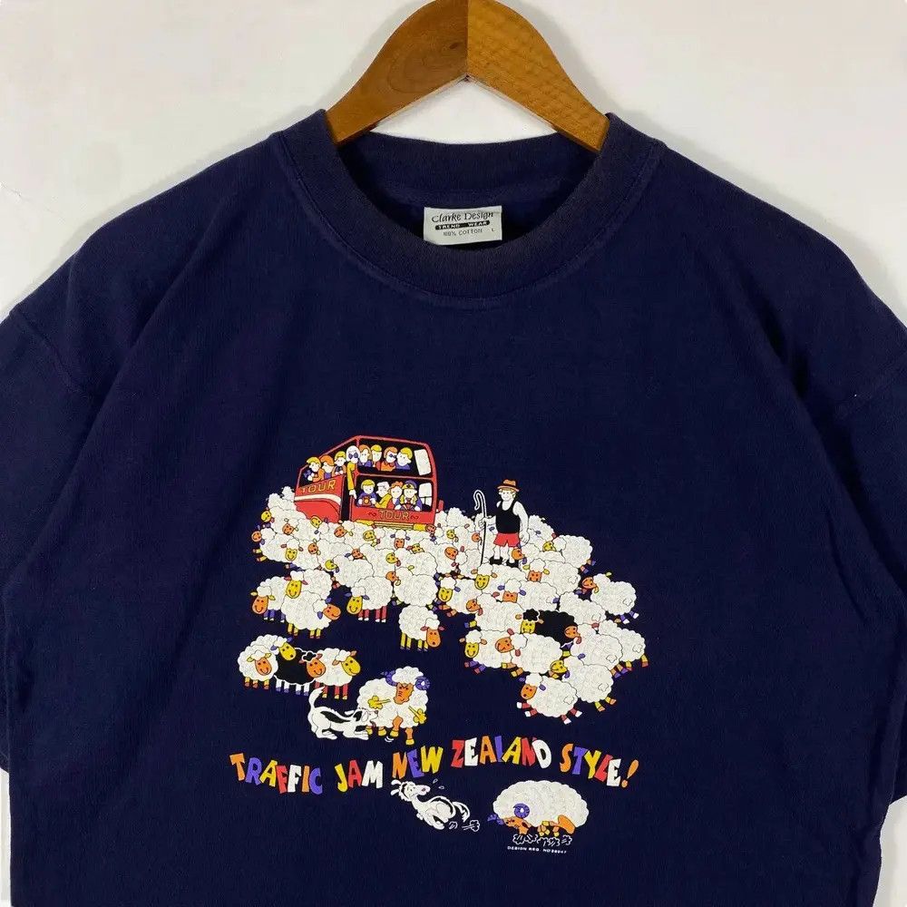 Vintage Vintage 90's Sheeps TRAFFIC JAM New Zealand Style Graphic Size US L / EU 52-54 / 3 - 2 Thumbnail