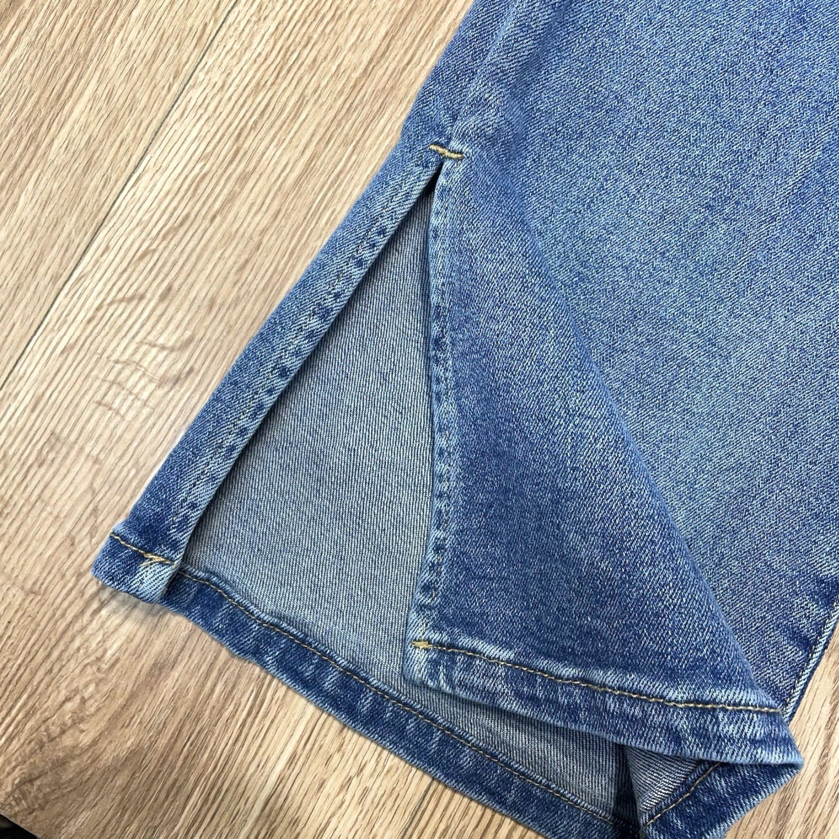 Vintage VINTAGE BLANKNYC High Rise Mini Flare Jeans Womens Size 30 Blue Stretch Denim Ankle Slit Size 30" / US 8 / IT 44 - 2 Thumbnail