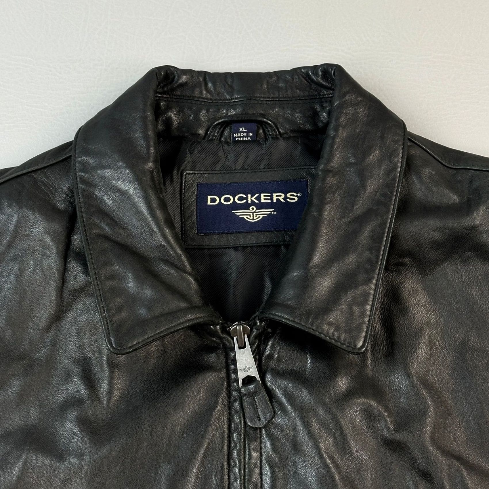 Dockers VINTAGE Dockers Jacket Mens XL Butter Black Soft Leather Fill Zip Lined Bomber Size US XL / EU 56 / 4 - 4 Thumbnail