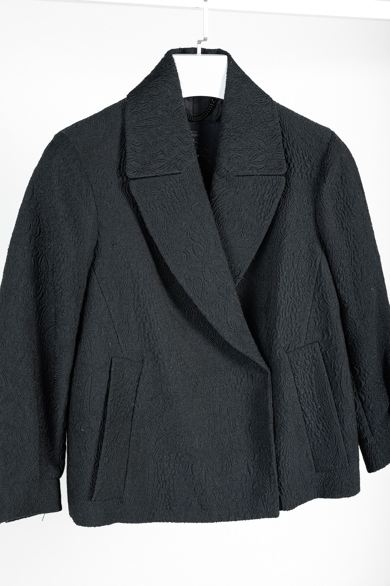 Burberry Prorsum Burberry Prorsum PF/14 Black Paisley-Floral Cloque Jacket Size S / US 4 / IT 40 - 3 Thumbnail