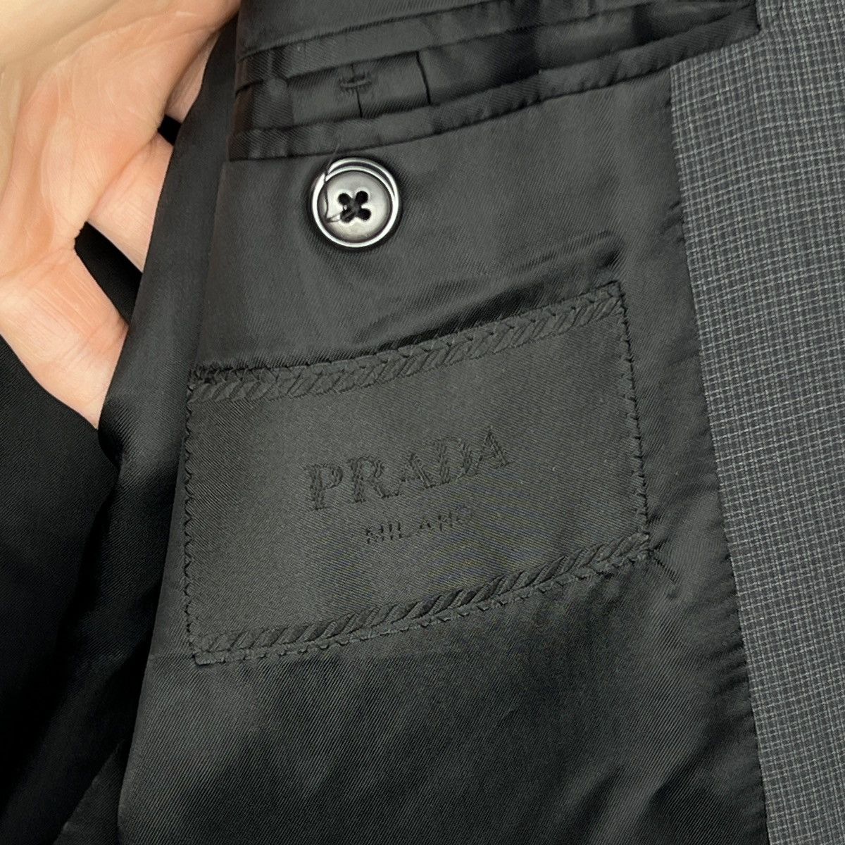 Prada Prada Black Wool Silk 2 Buttons Classic Blazer Light Jacket Size US M / EU 48-50 / 2 - 8 Thumbnail